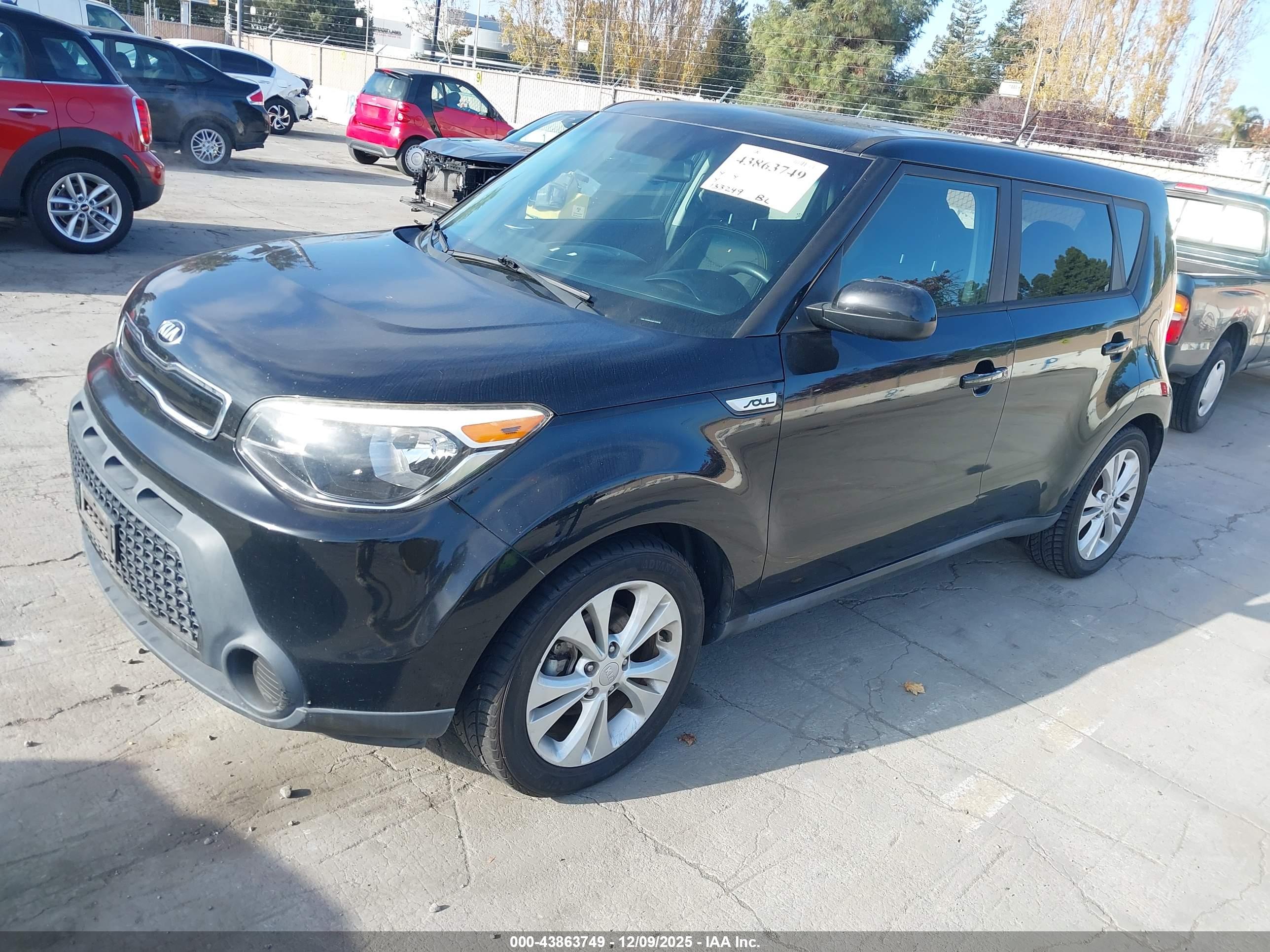 KIA SOUL image 2