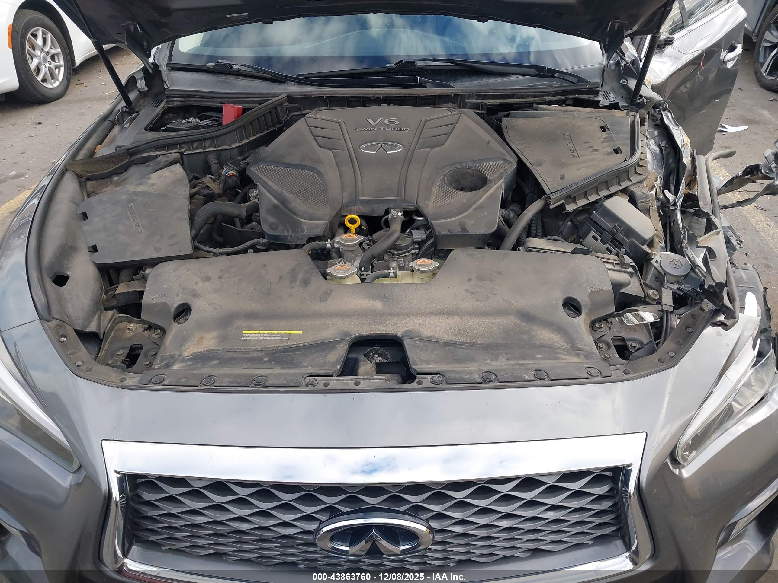 INFINITI Q50 image 10