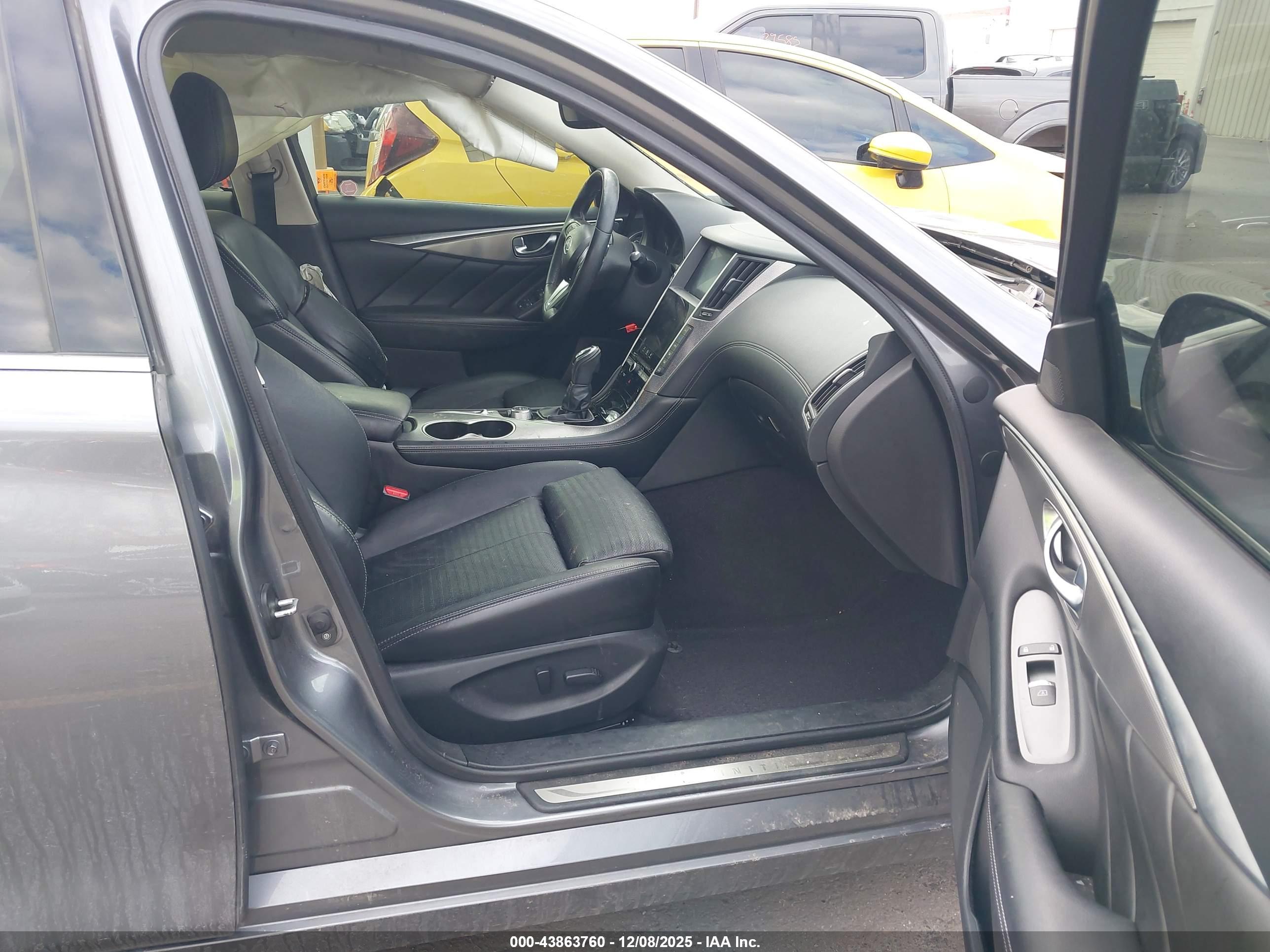 INFINITI Q50 image 5