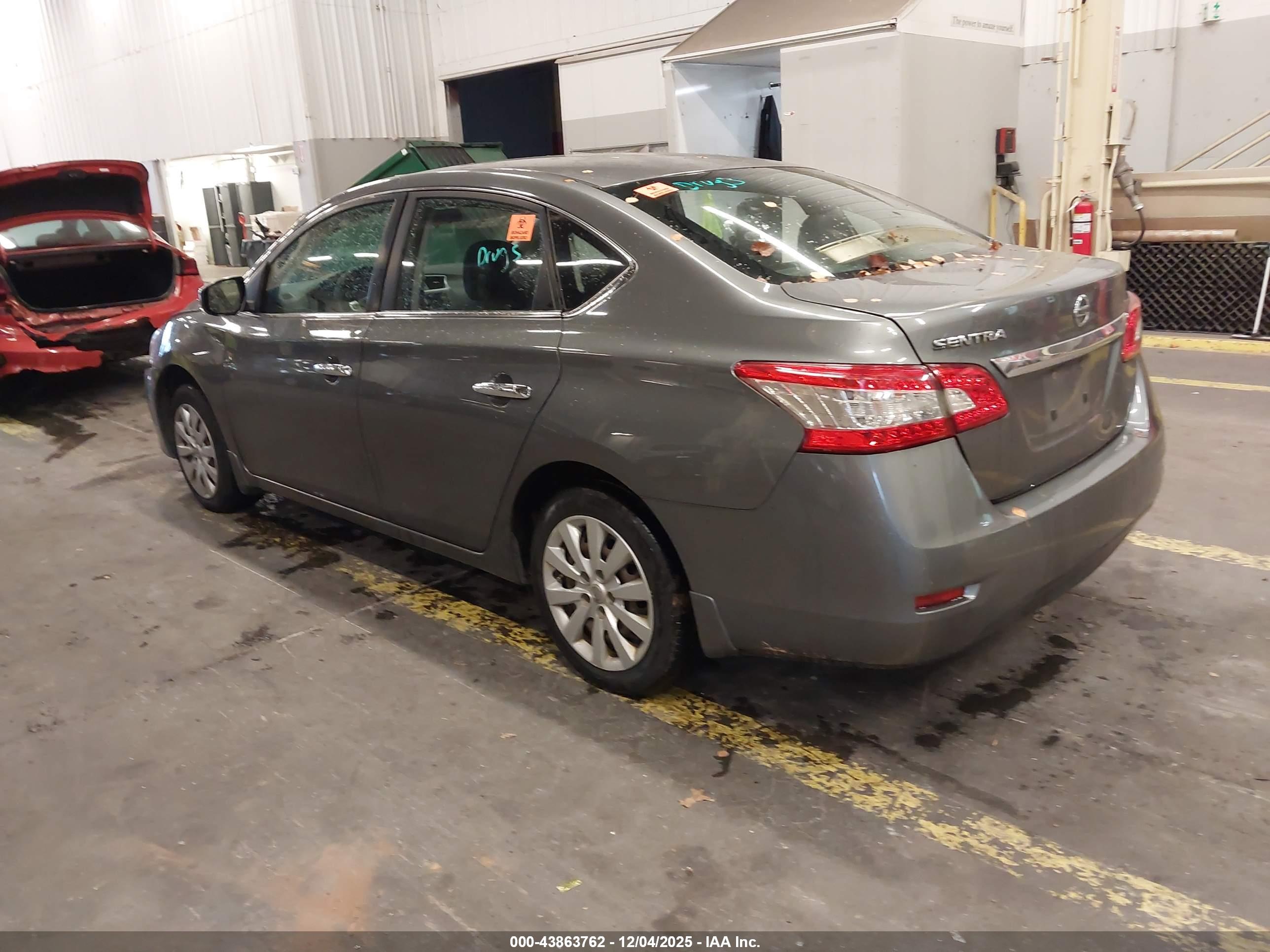 NISSAN SENTRA image 3