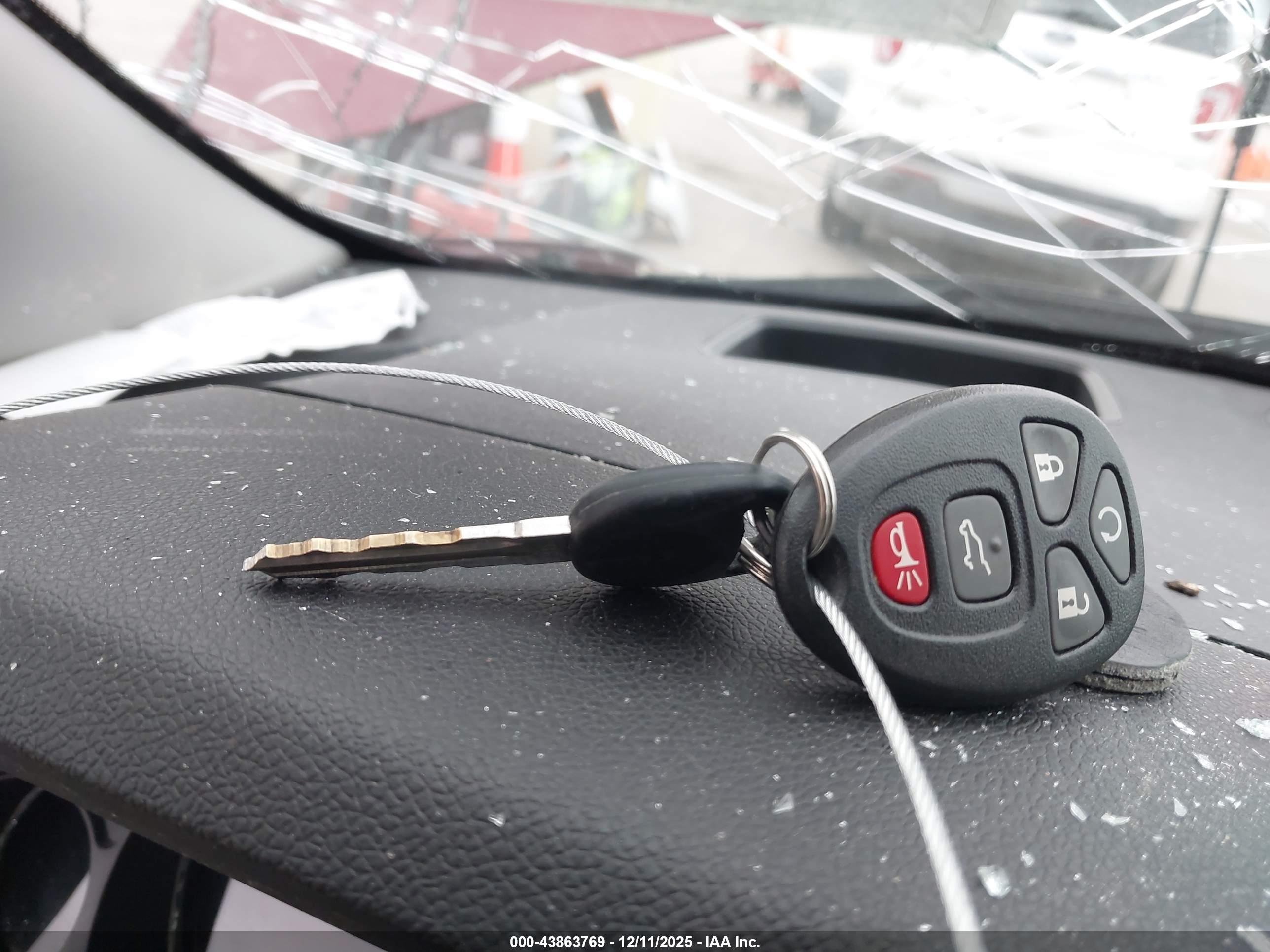 GMC ACADIA image 11