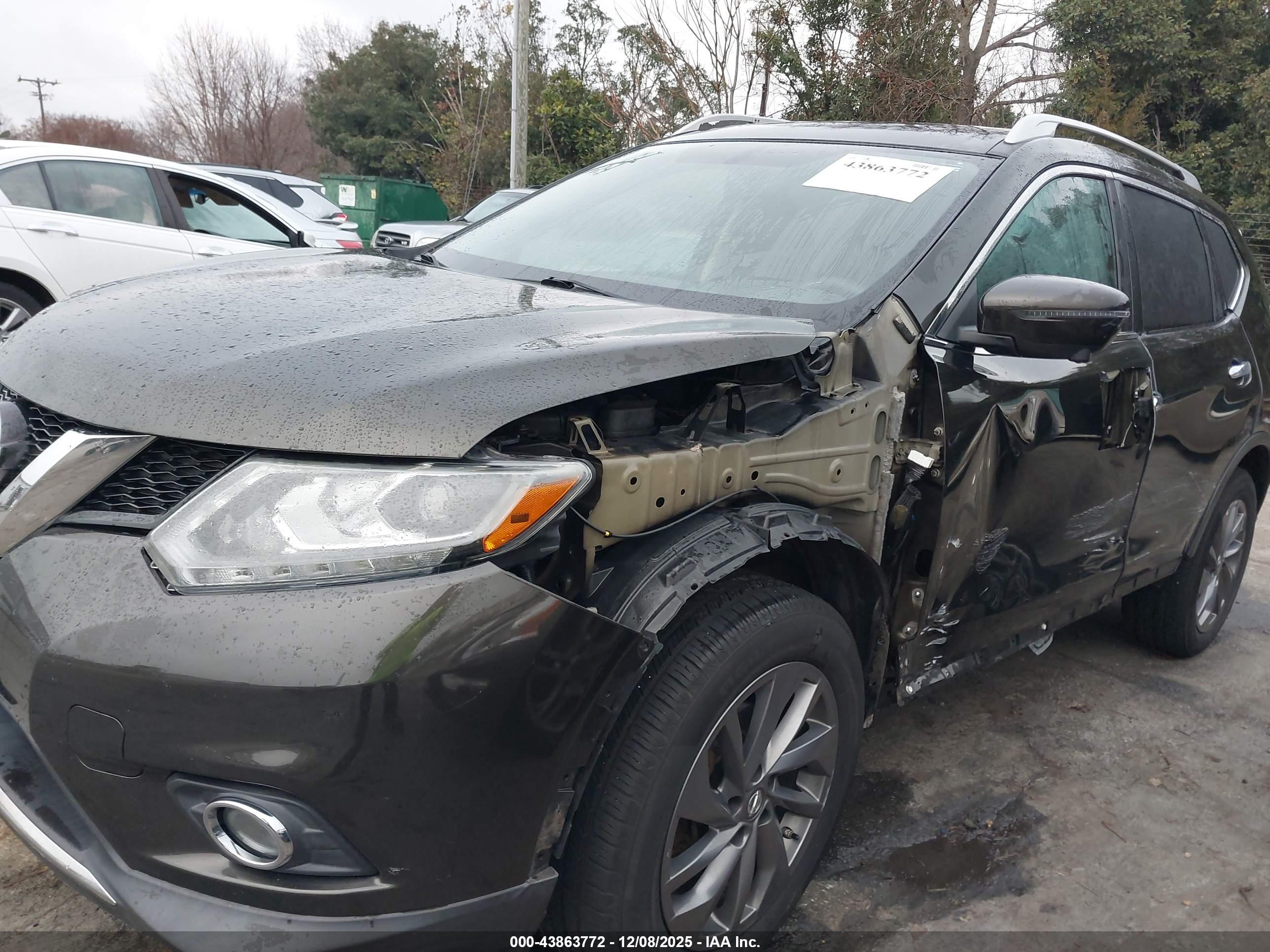 NISSAN ROGUE image 6
