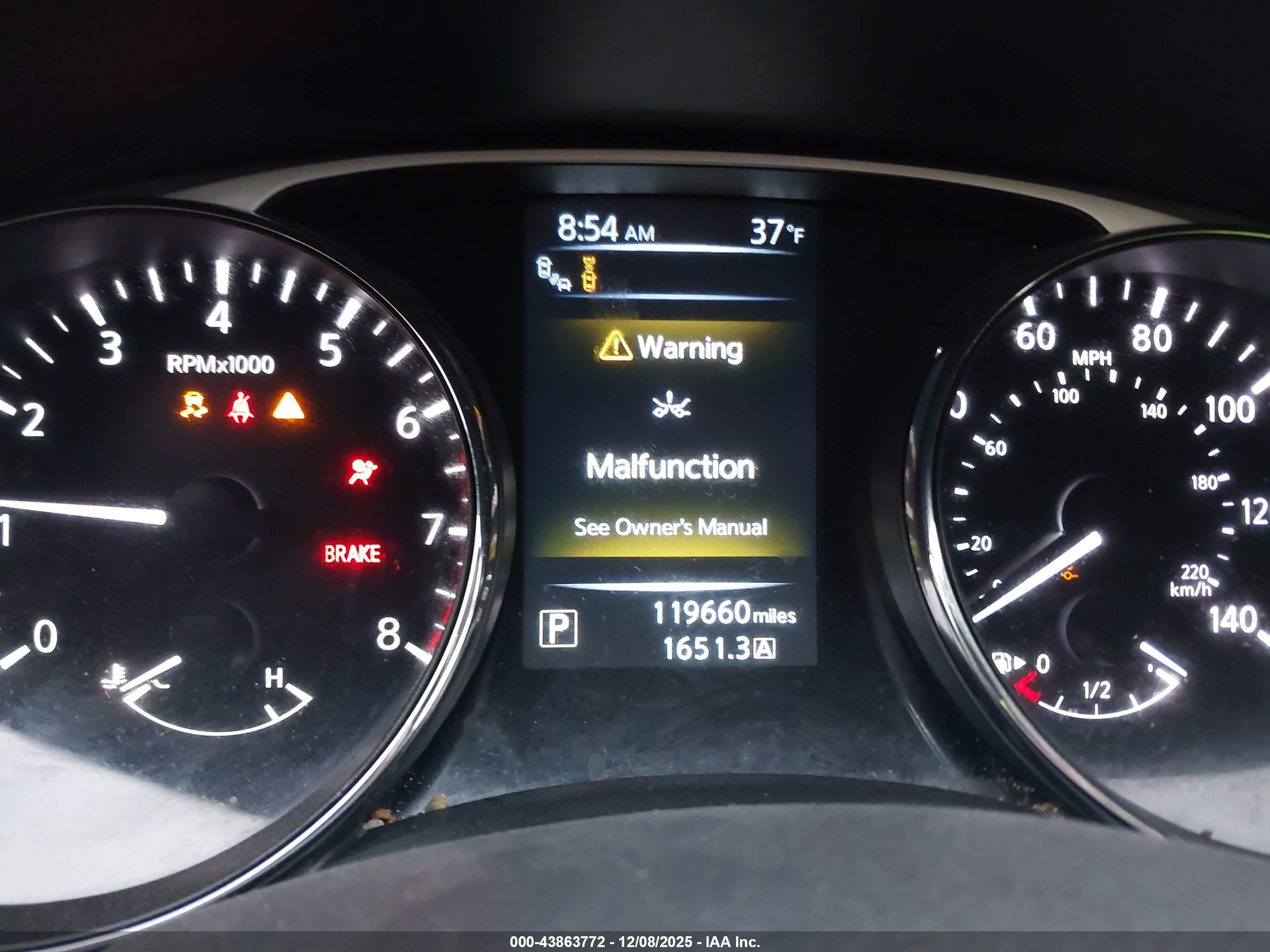 NISSAN ROGUE image 7