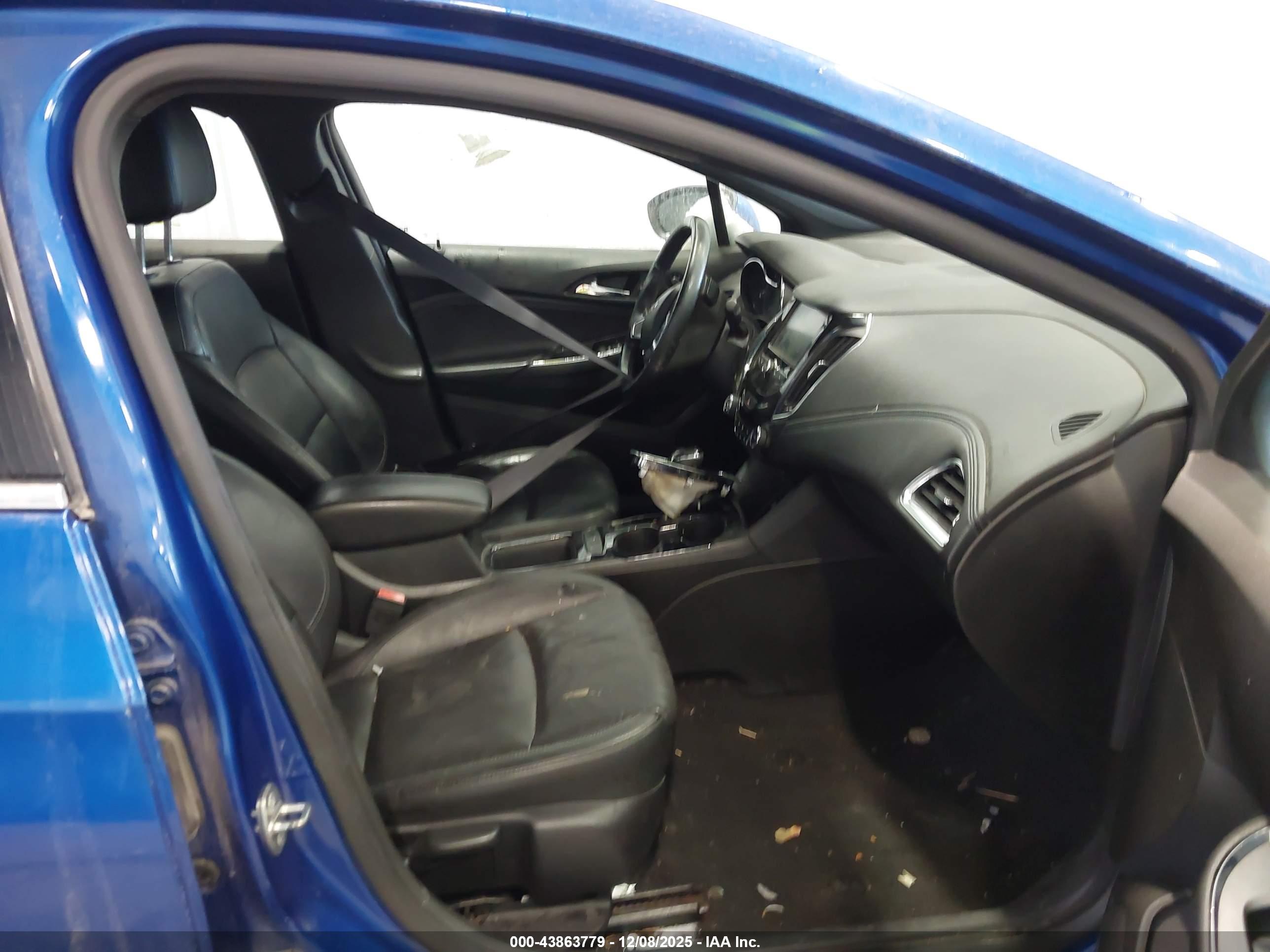 CHEVROLET CRUZE image 5