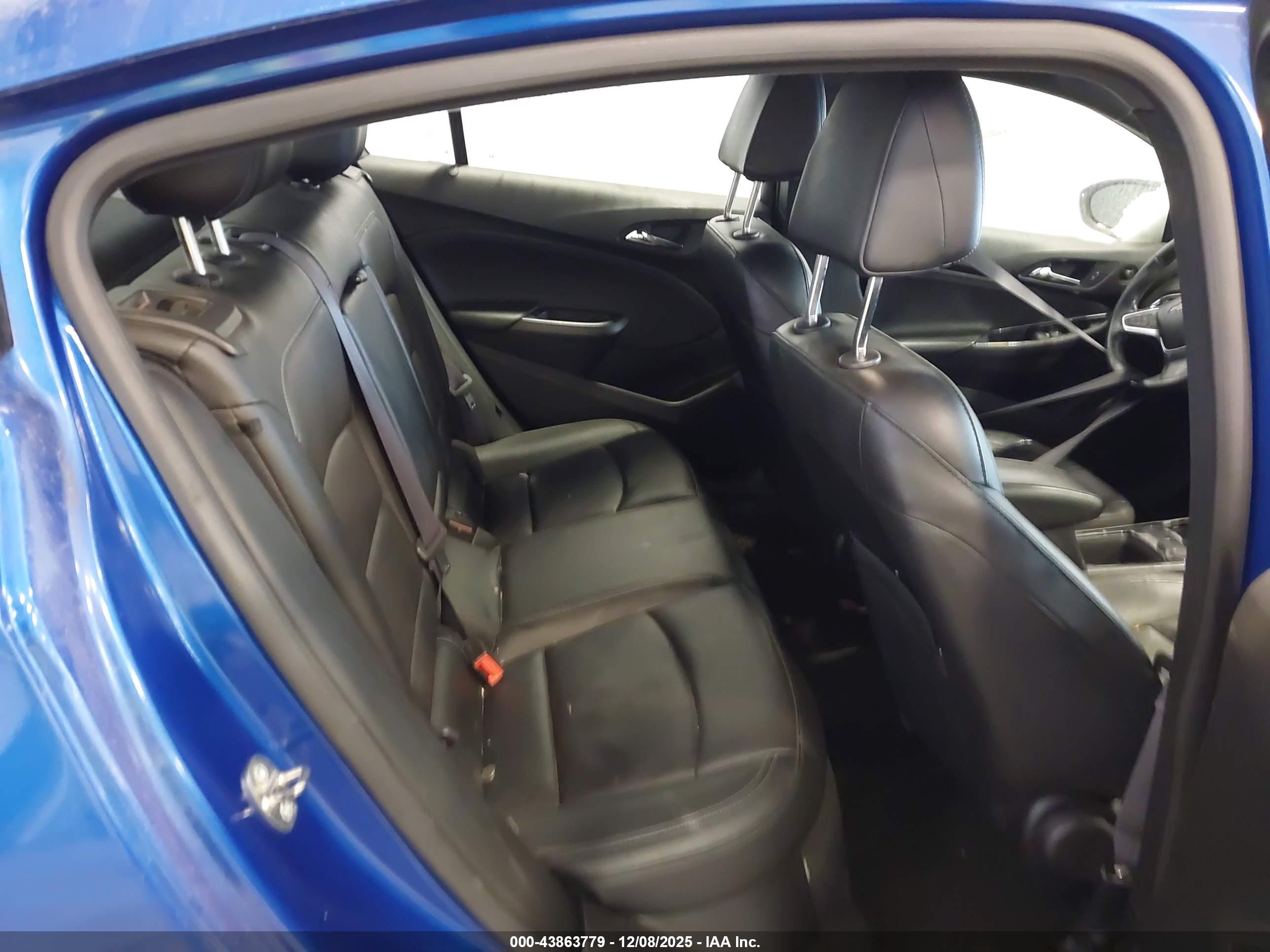 CHEVROLET CRUZE image 8