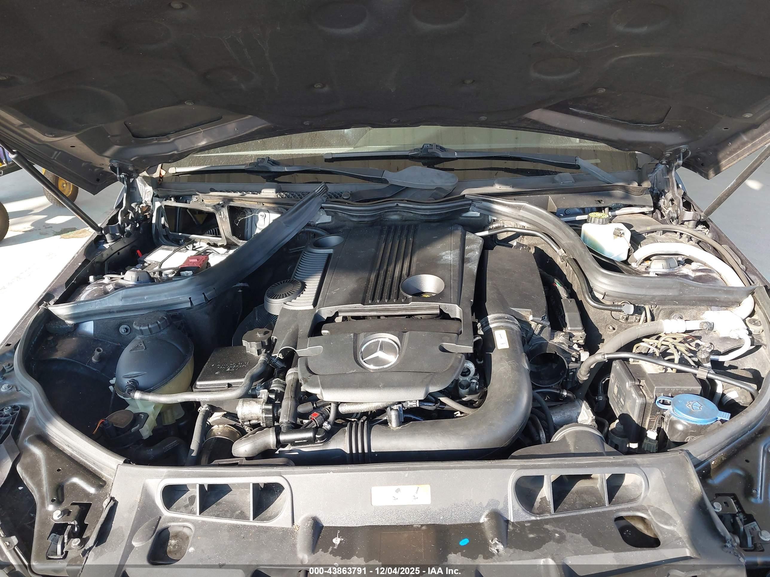 MERCEDES-BENZ C image 10