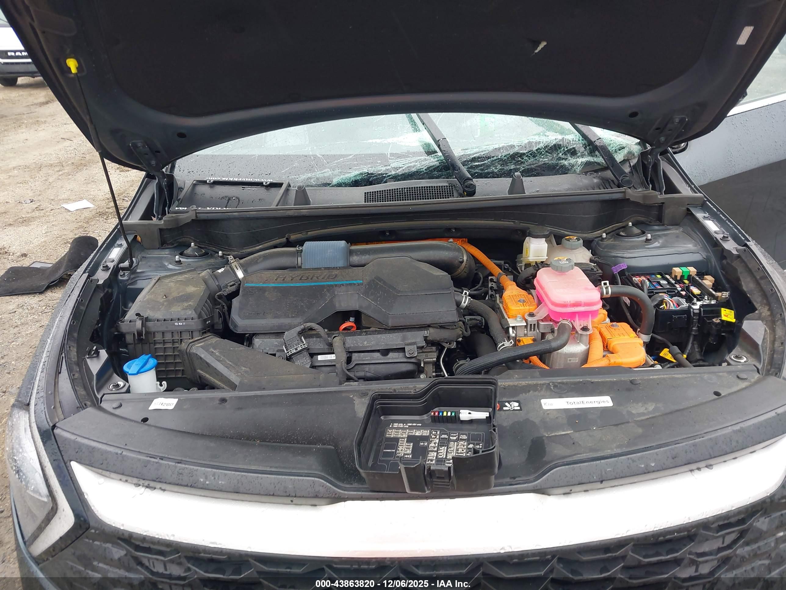 KIA SPORTAGE image 10