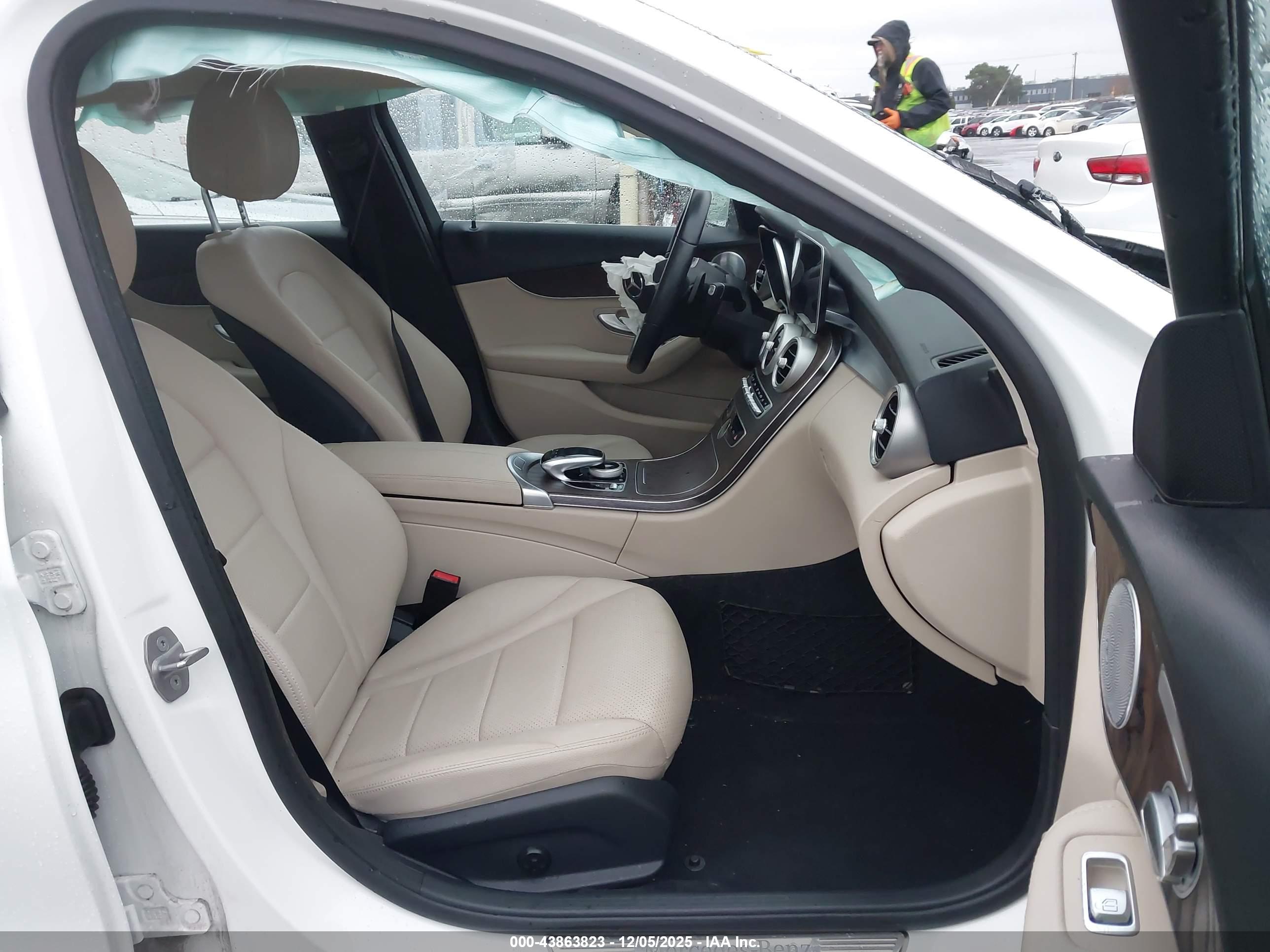 MERCEDES-BENZ C image 5