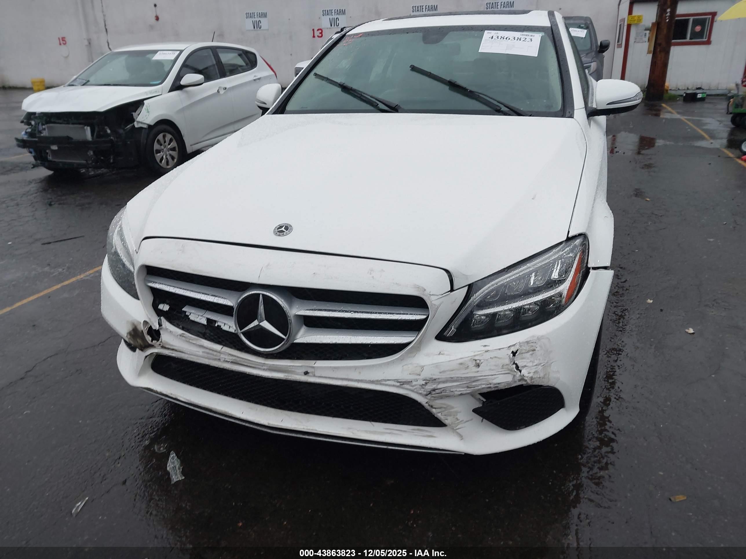 MERCEDES-BENZ C image 6