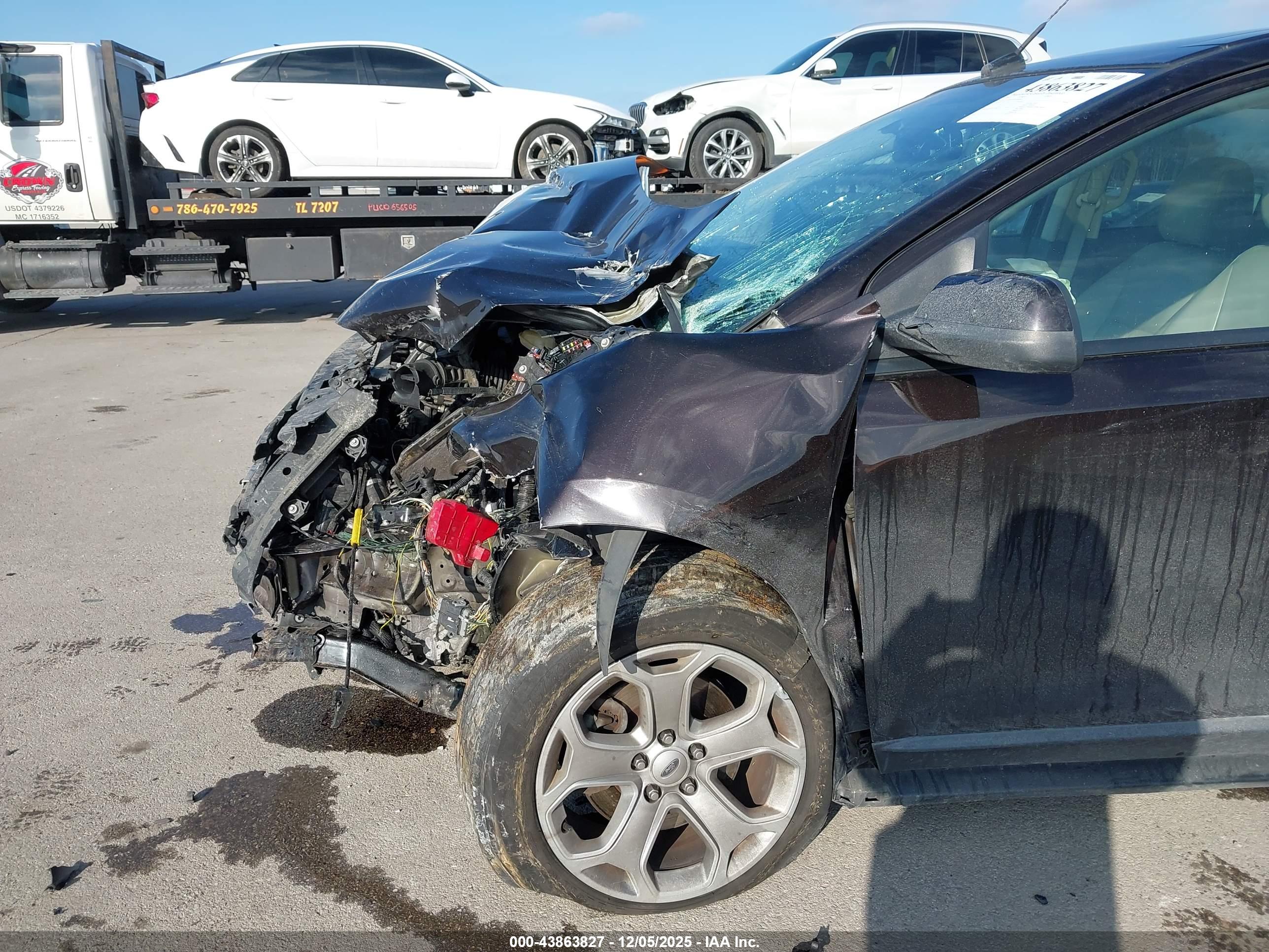 FORD EDGE image 6
