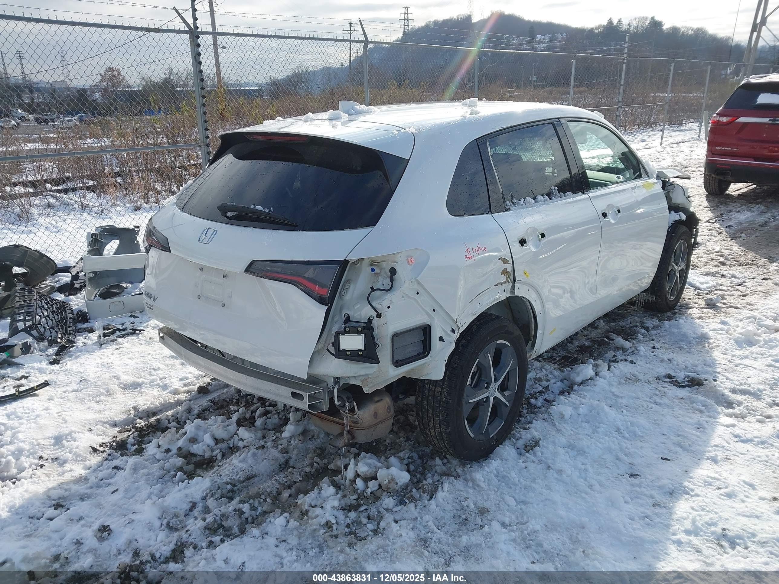 HONDA HR-V image 4