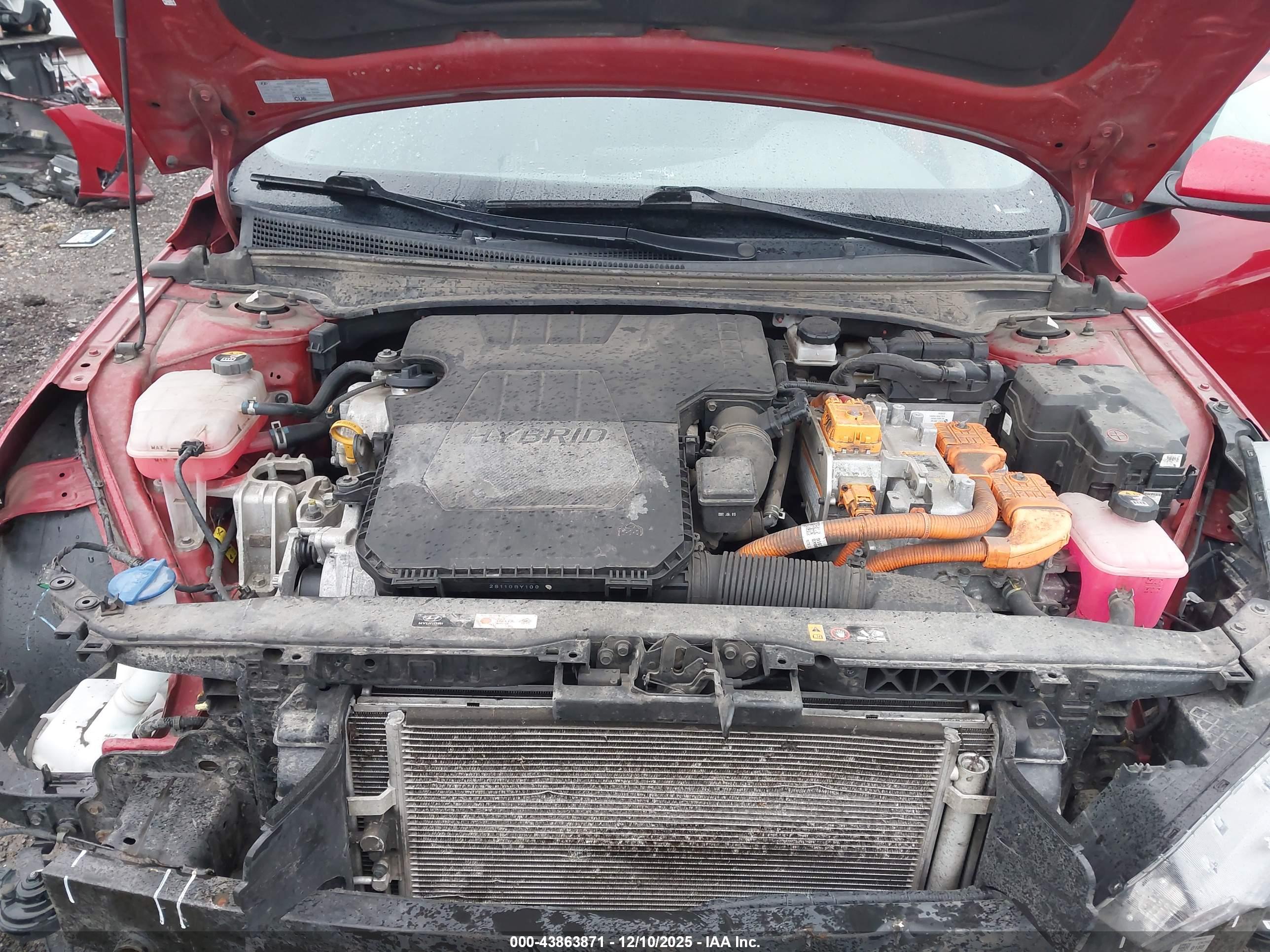 HYUNDAI ELANTRA image 10