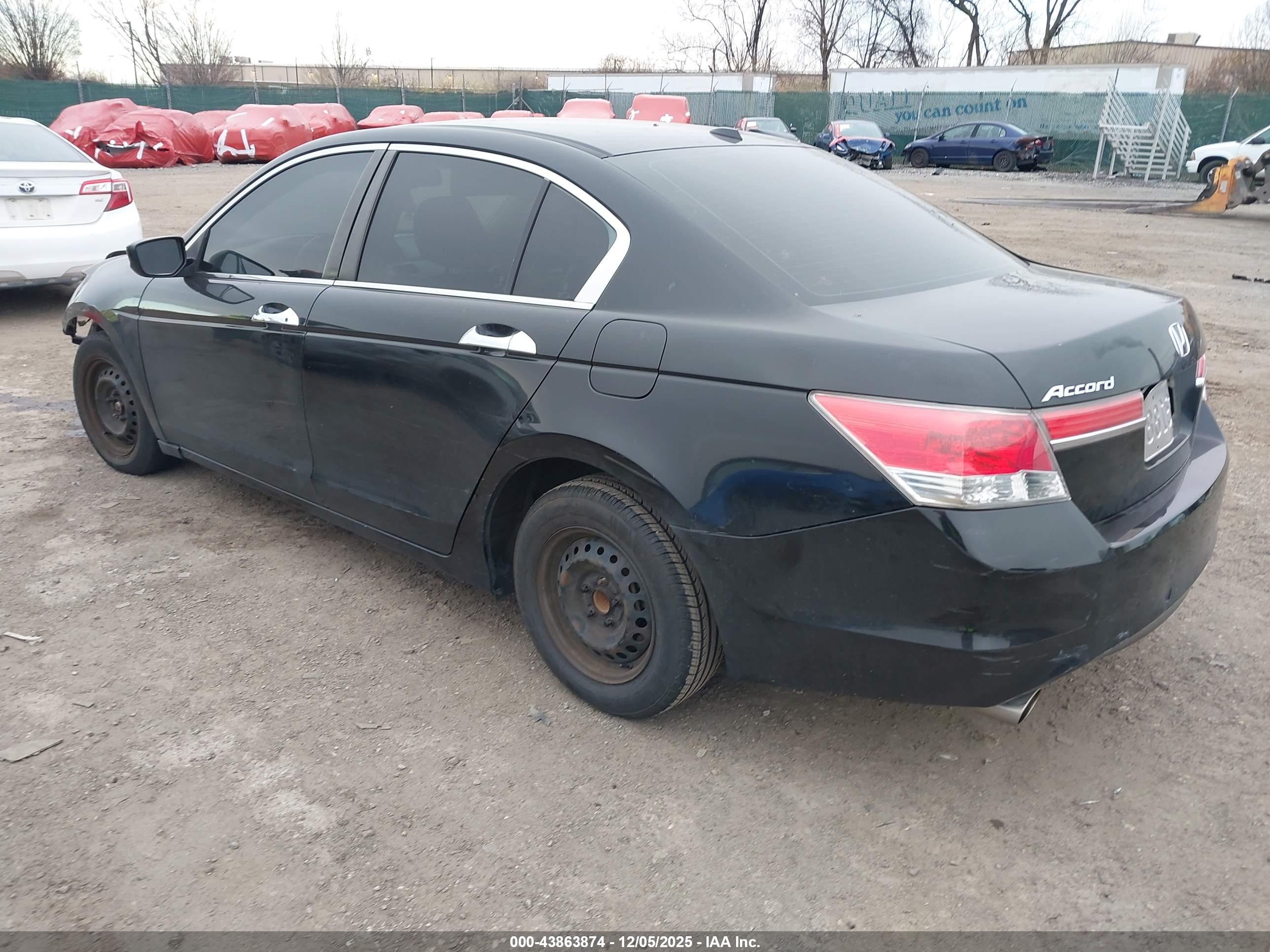 HONDA ACCORD image 3