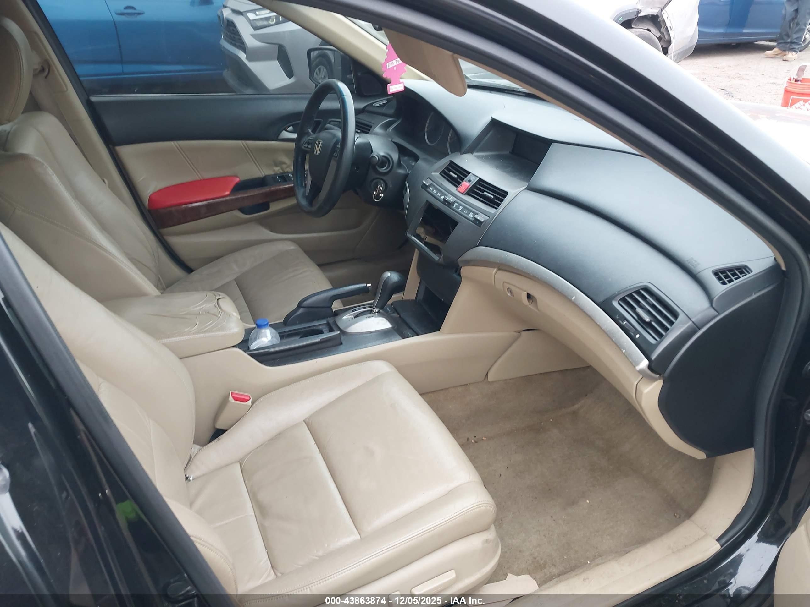 HONDA ACCORD image 5