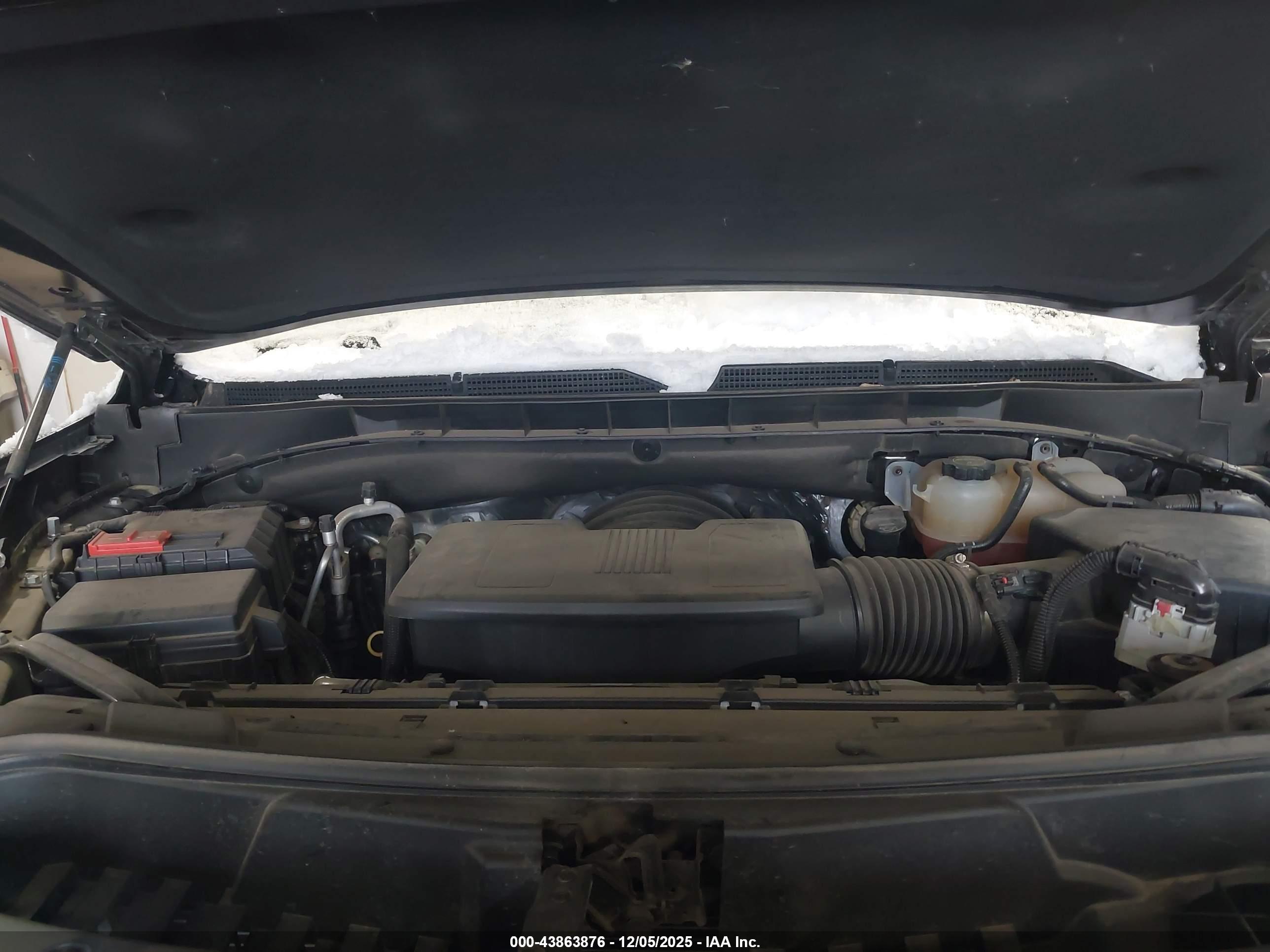GMC YUKON image 10