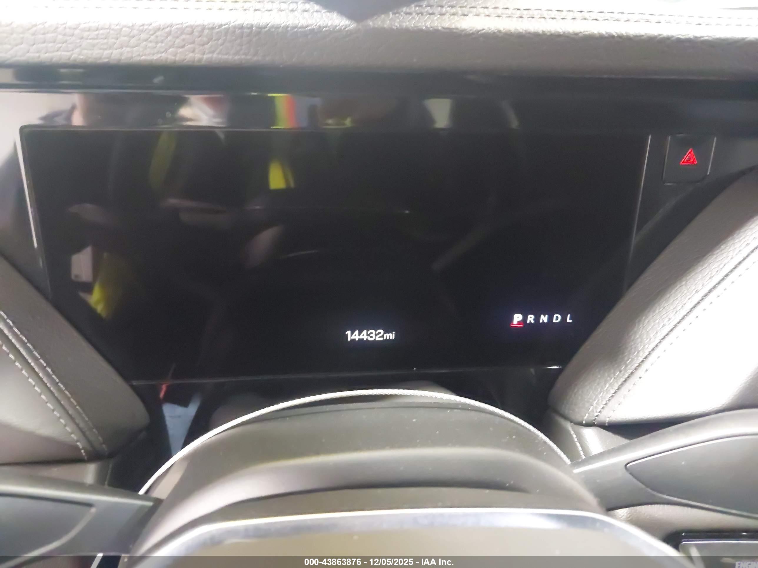 GMC YUKON image 7