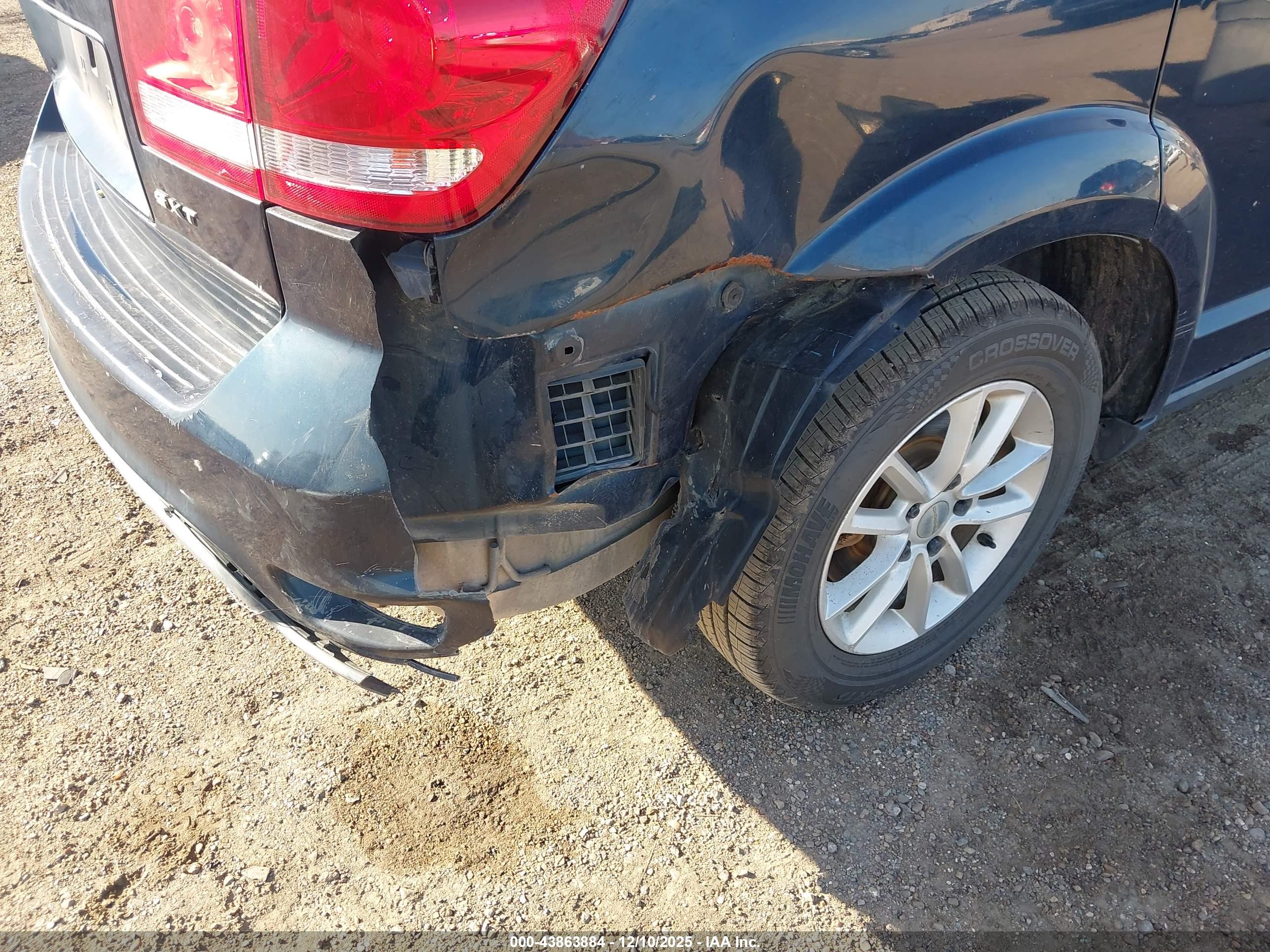 DODGE JOURNEY image 6