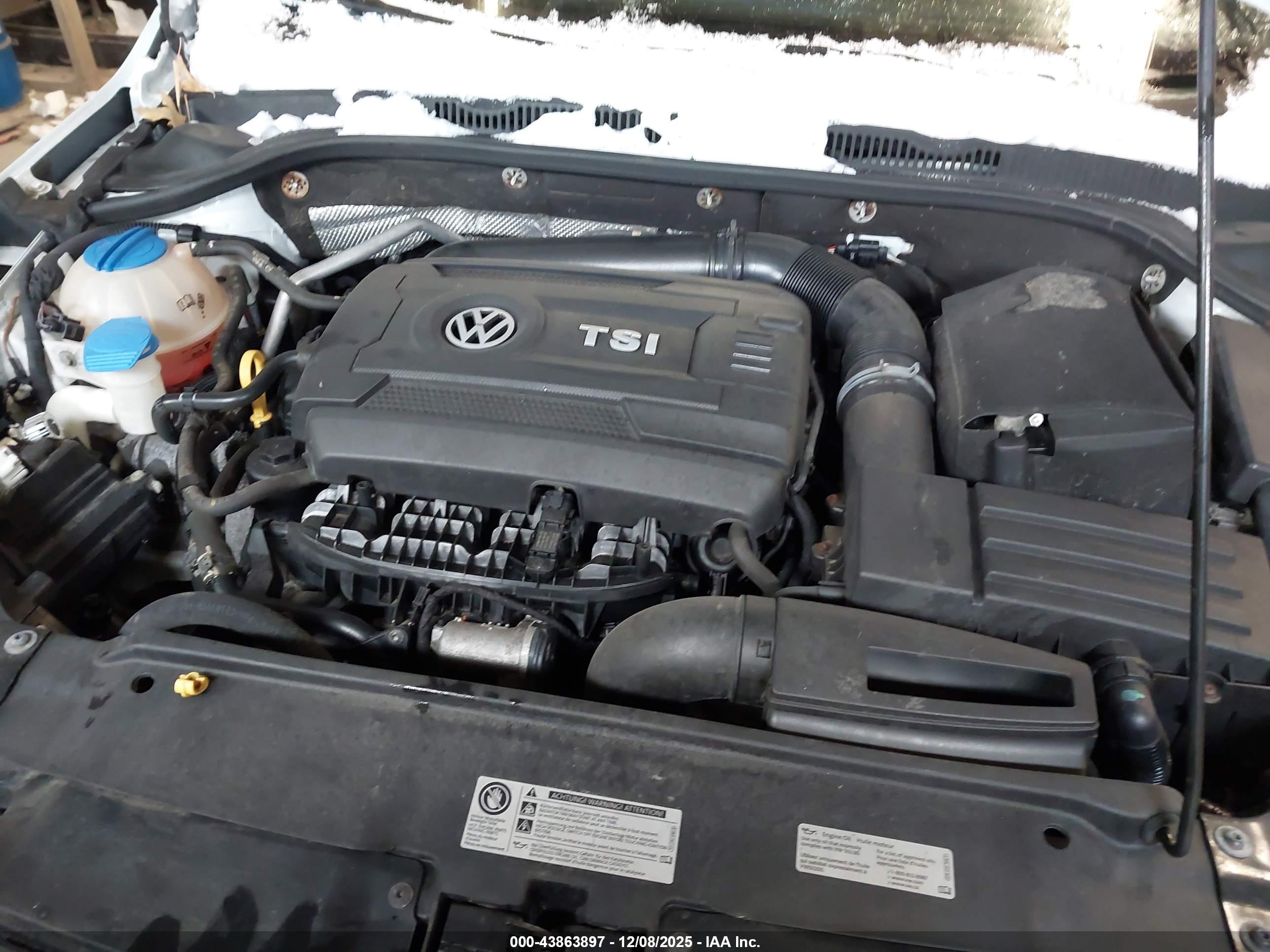 VOLKSWAGEN JETTA image 10