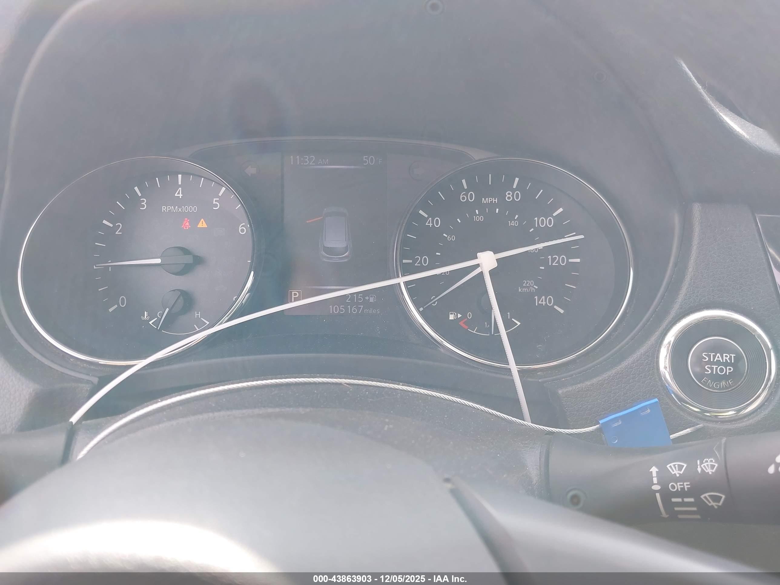NISSAN ROGUE image 7
