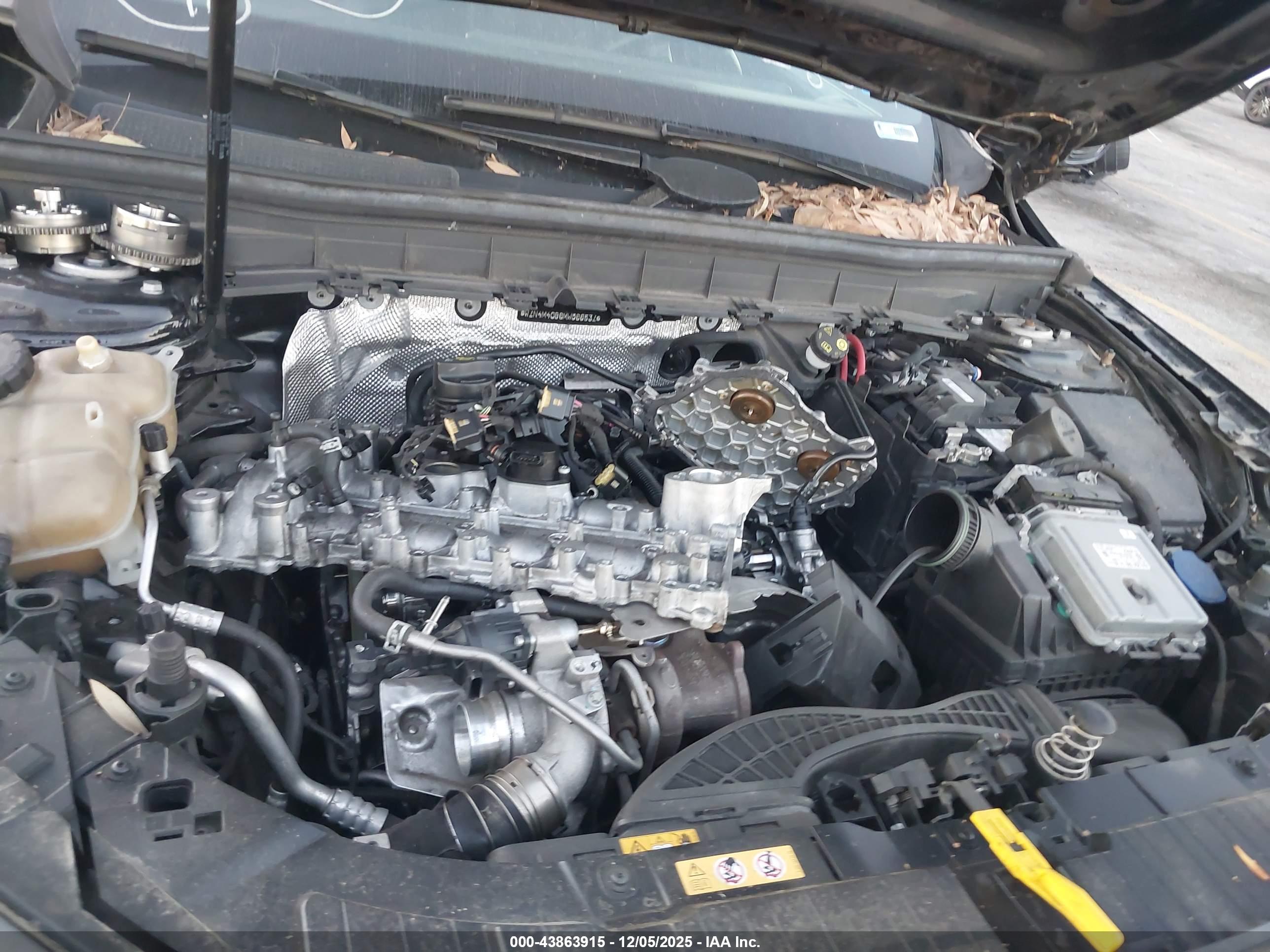 MERCEDES-BENZ GLB image 6