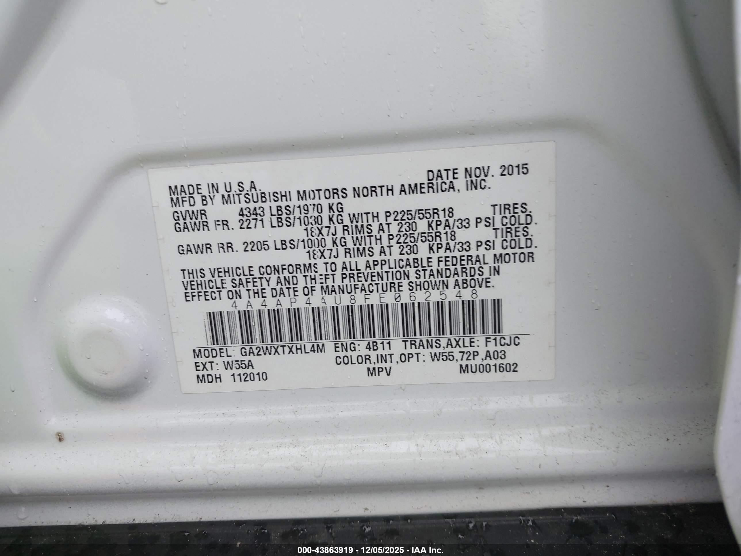 MITSUBISHI OUTLANDER image 9