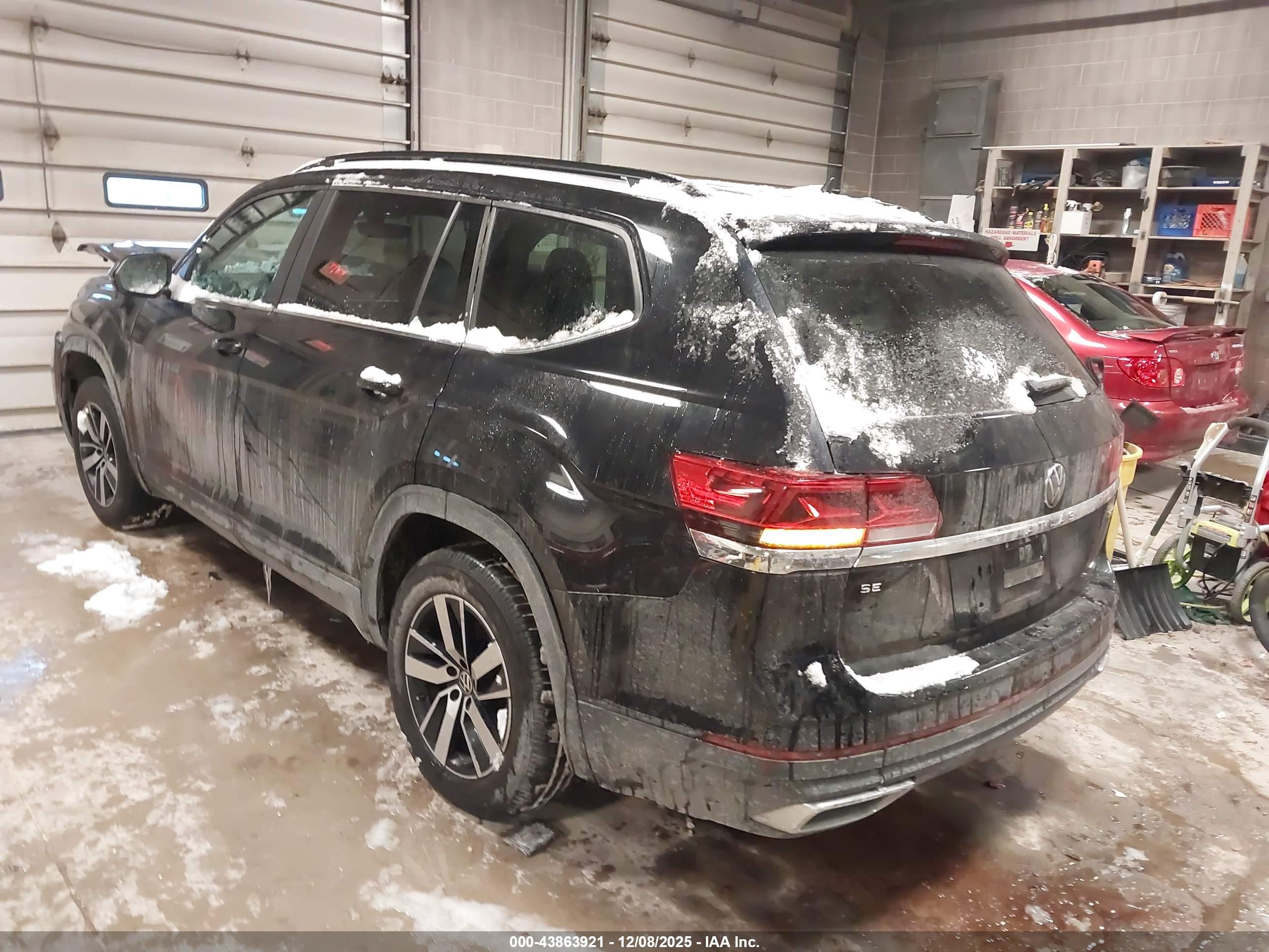 VOLKSWAGEN ATLAS image 3