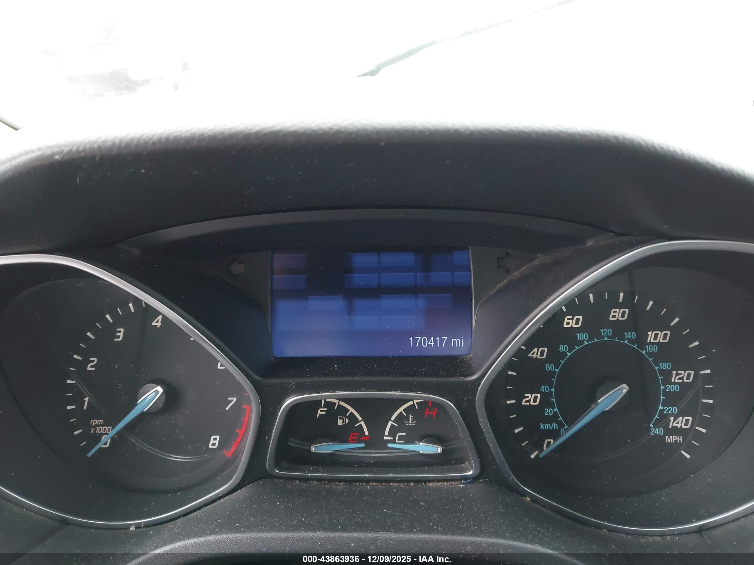 FORD FOCUS image 7