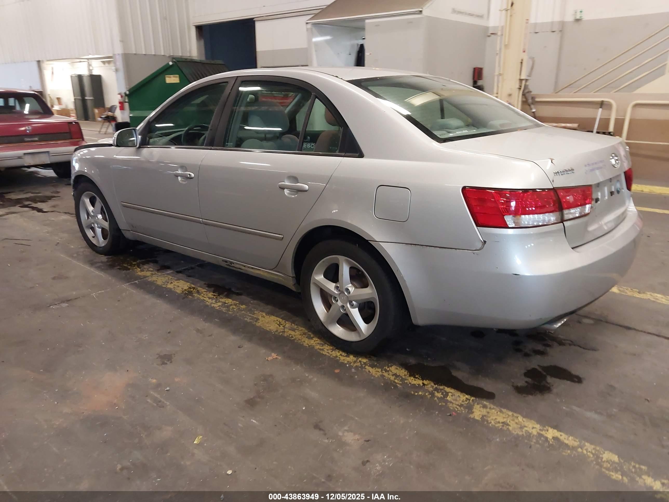 HYUNDAI SONATA image 3