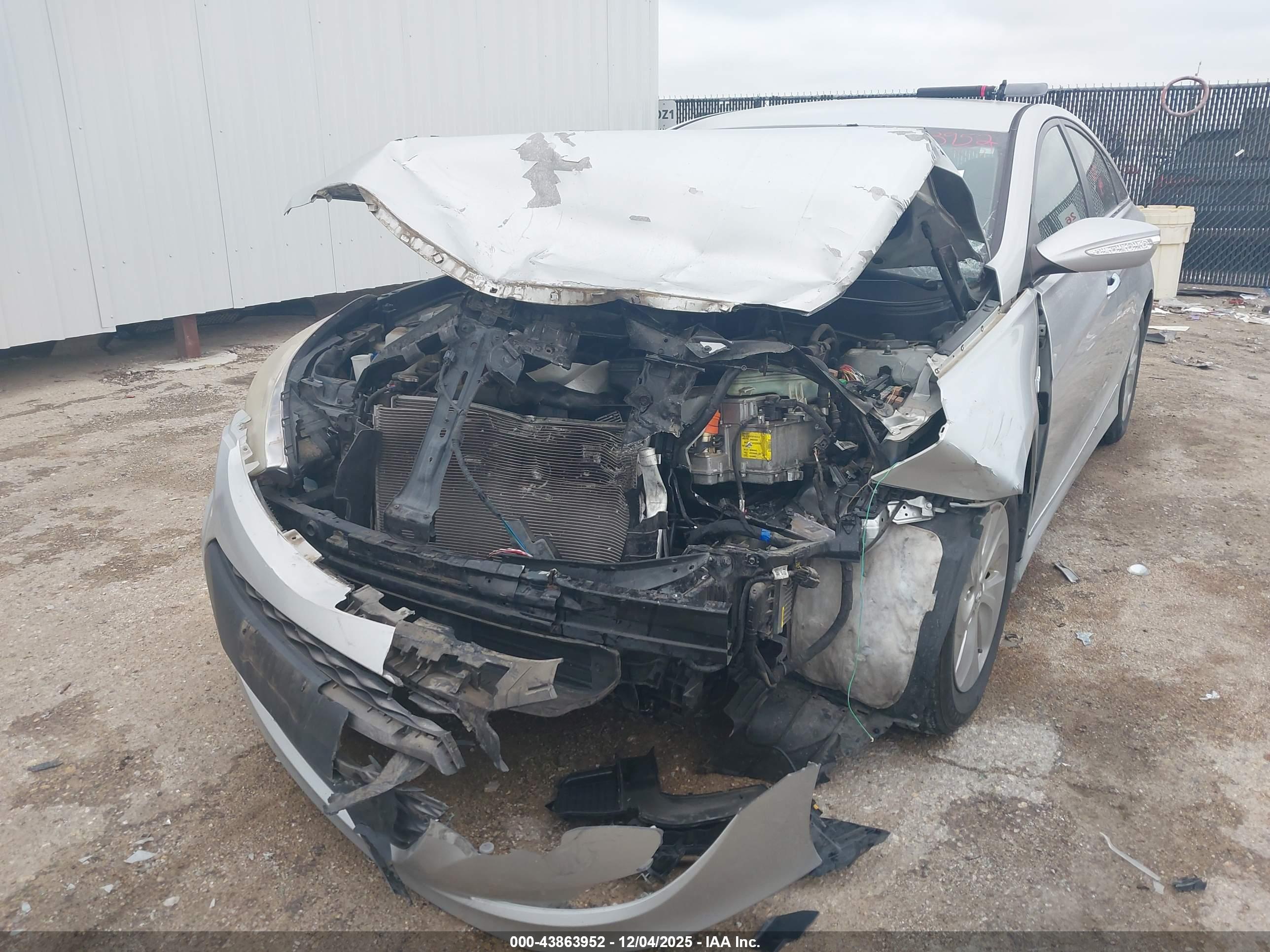HYUNDAI SONATA image 6