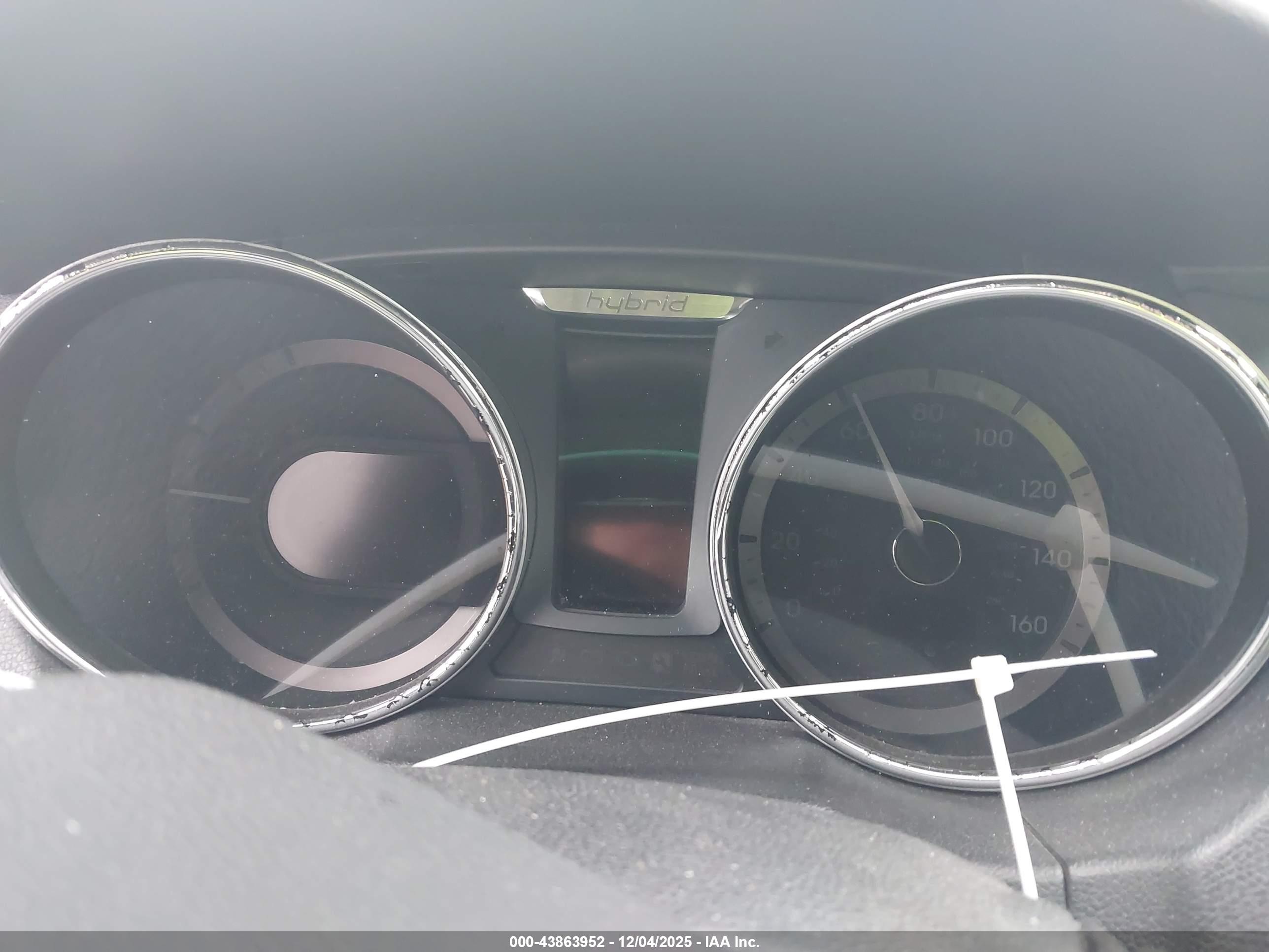 HYUNDAI SONATA image 7