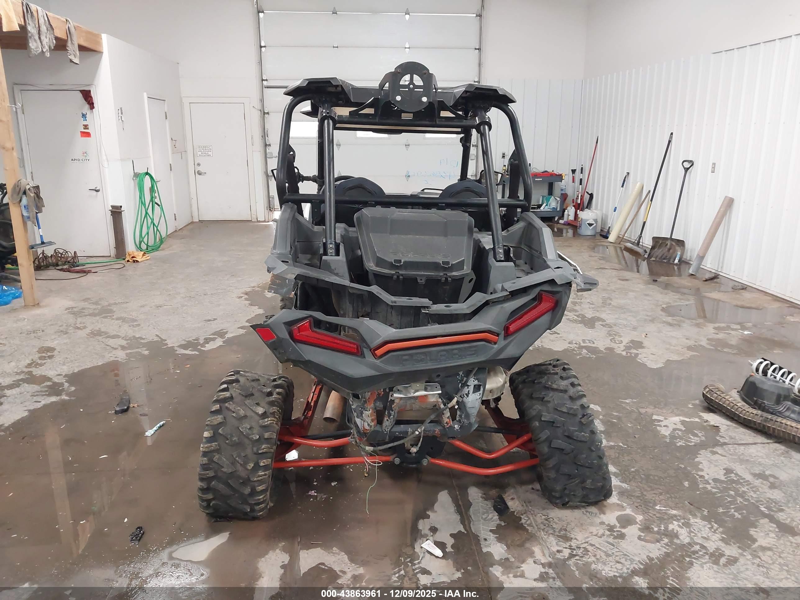 POLARIS RZR image 6