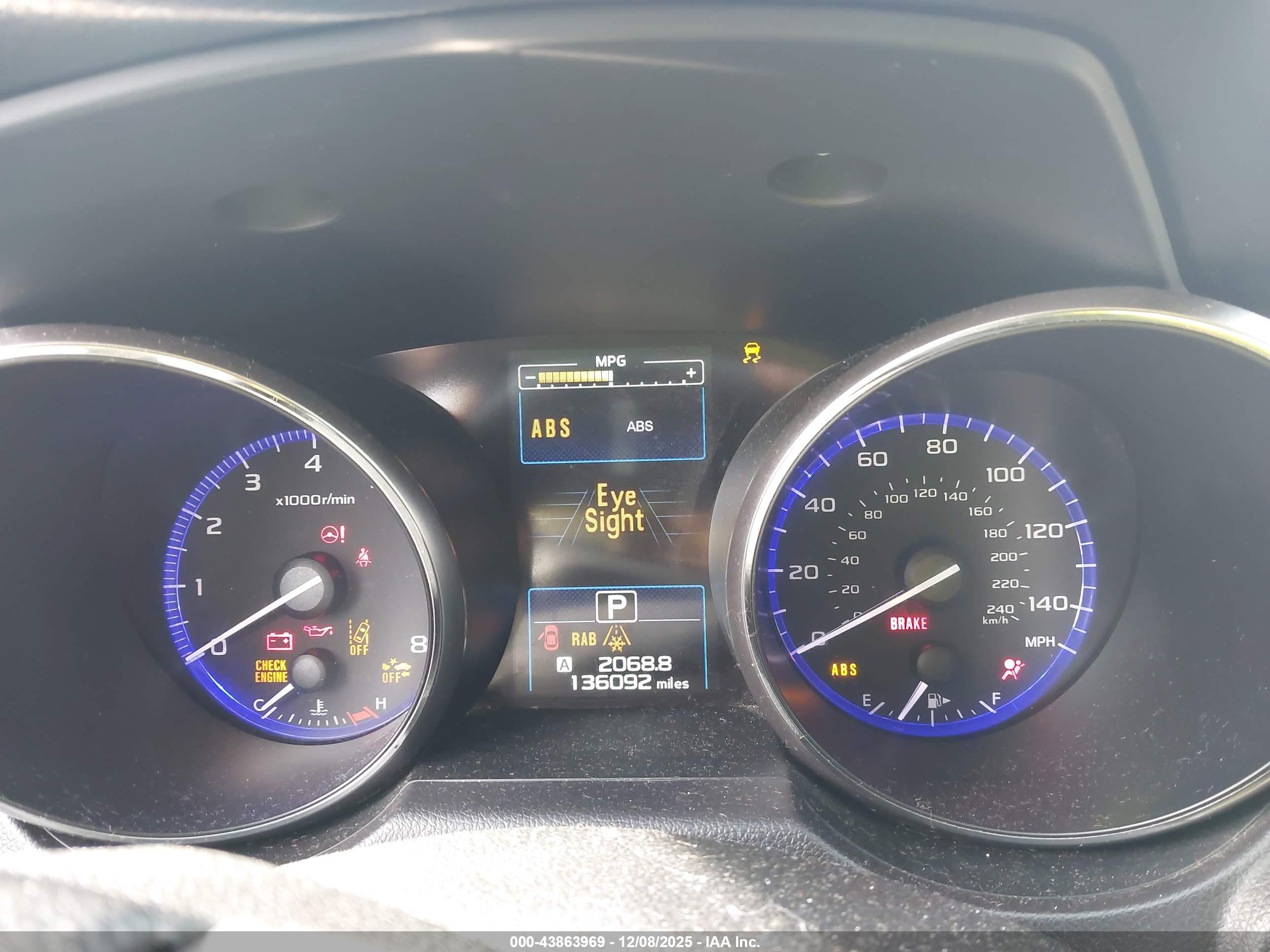 SUBARU OUTBACK image 7