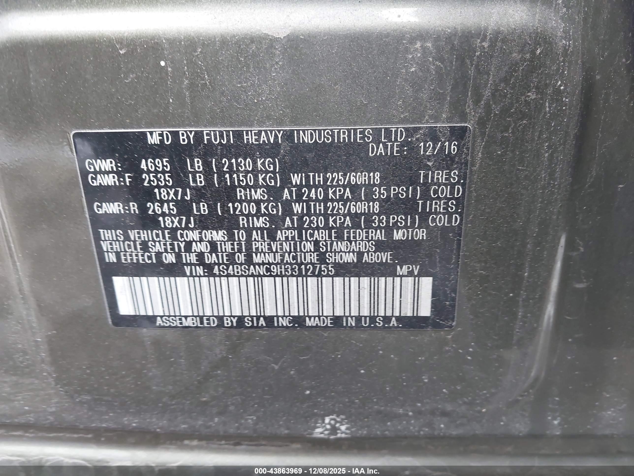 SUBARU OUTBACK image 9