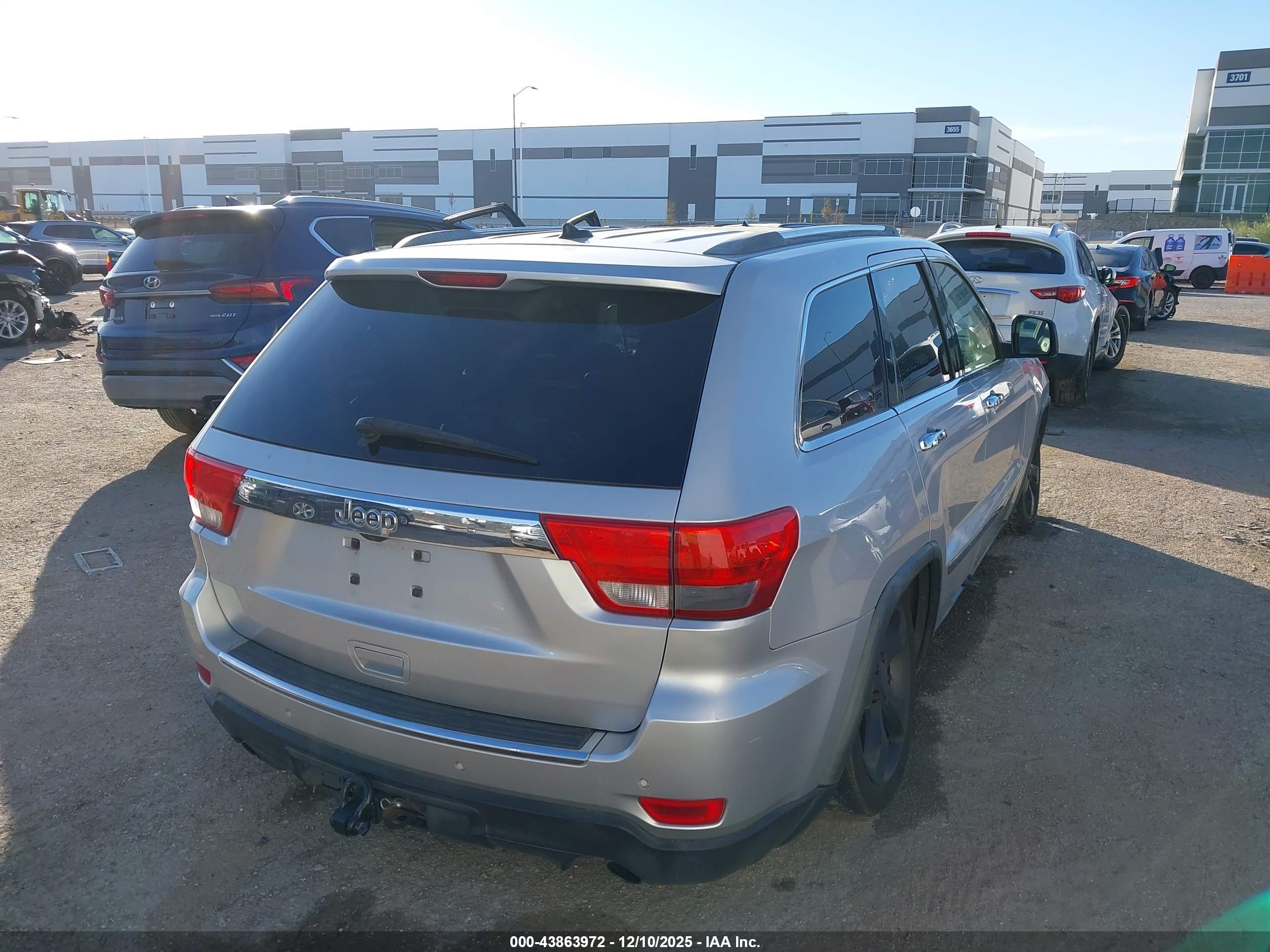 JEEP GRAND image 4