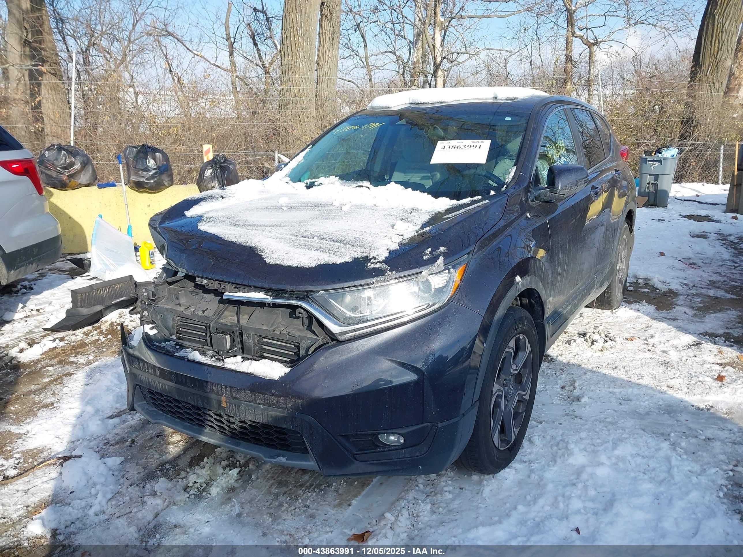HONDA CR-V image 2