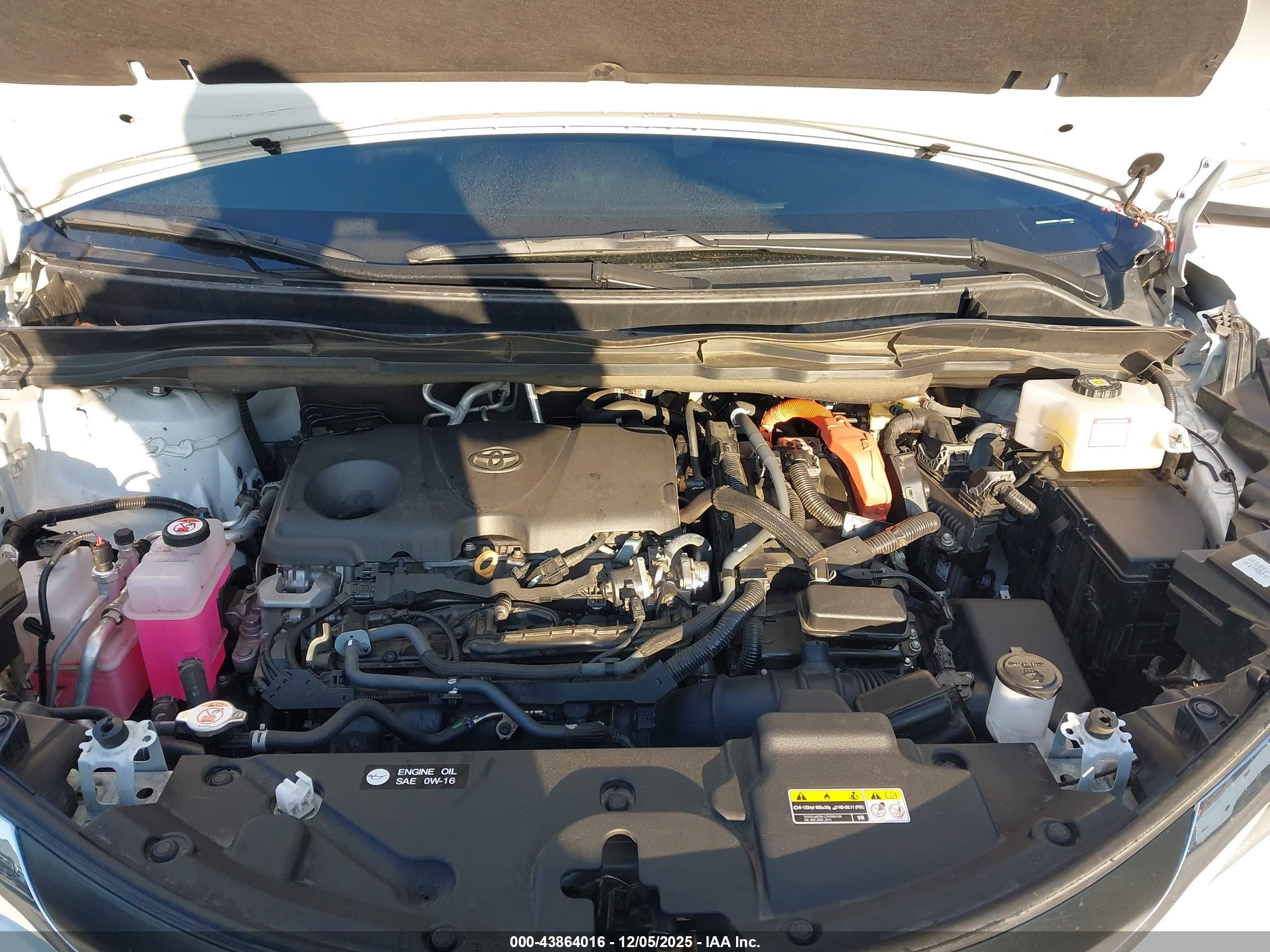 TOYOTA SIENNA image 10