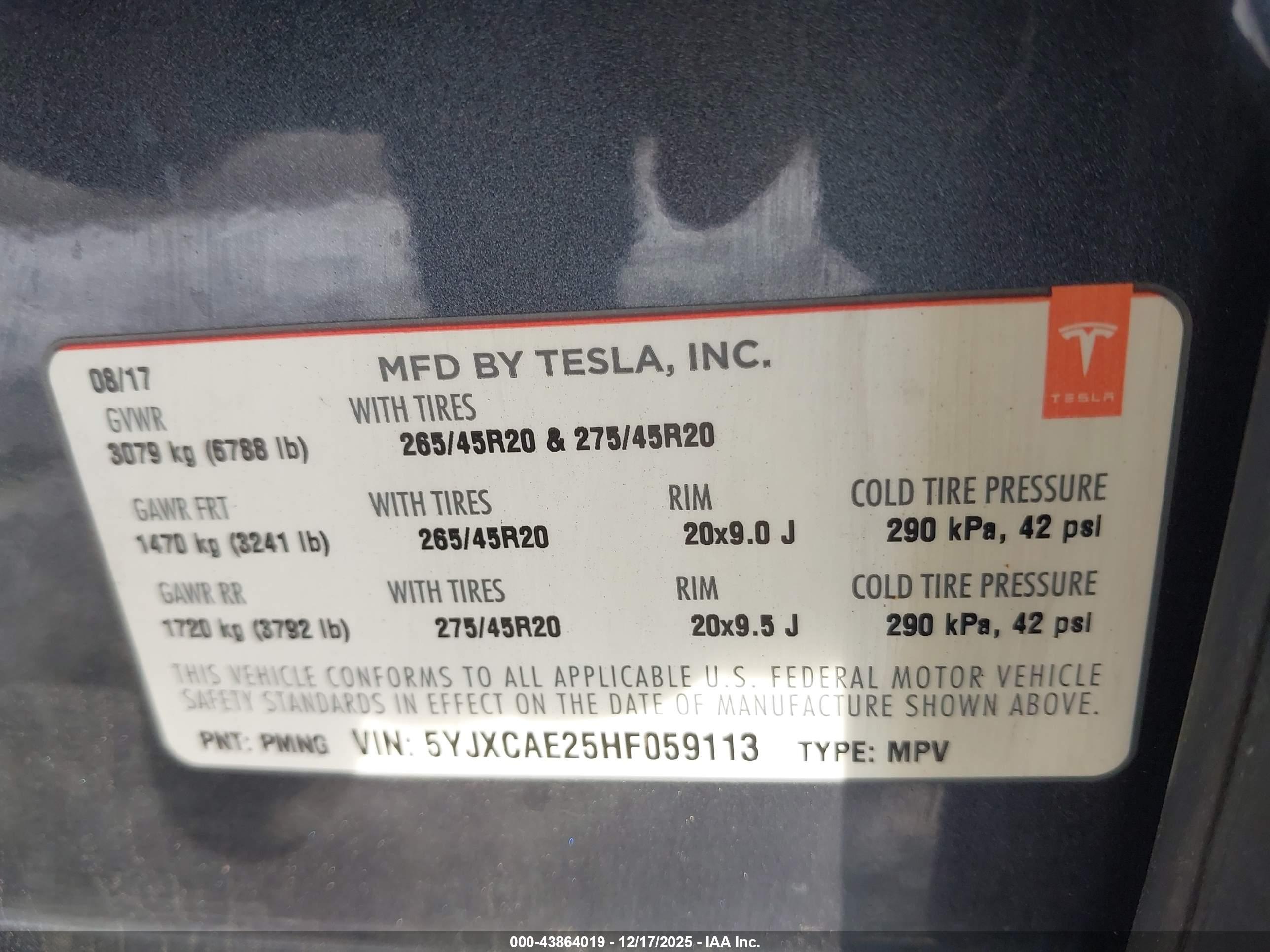 TESLA MODEL image 9