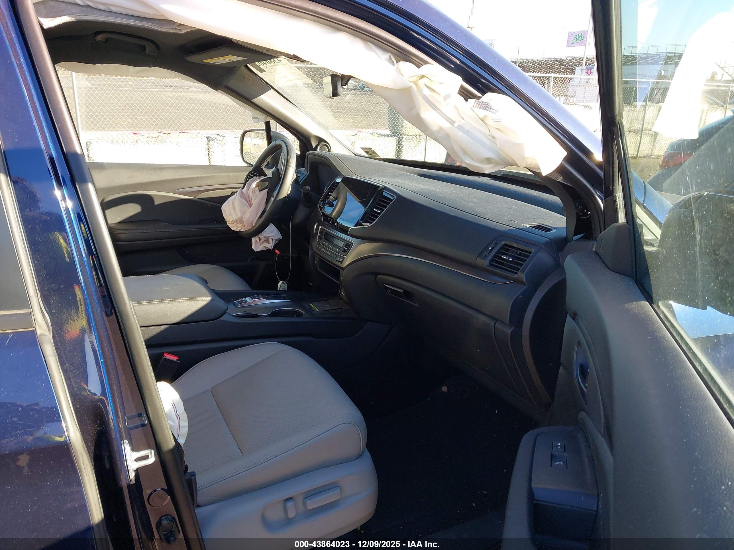 HONDA PASSPORT image 5