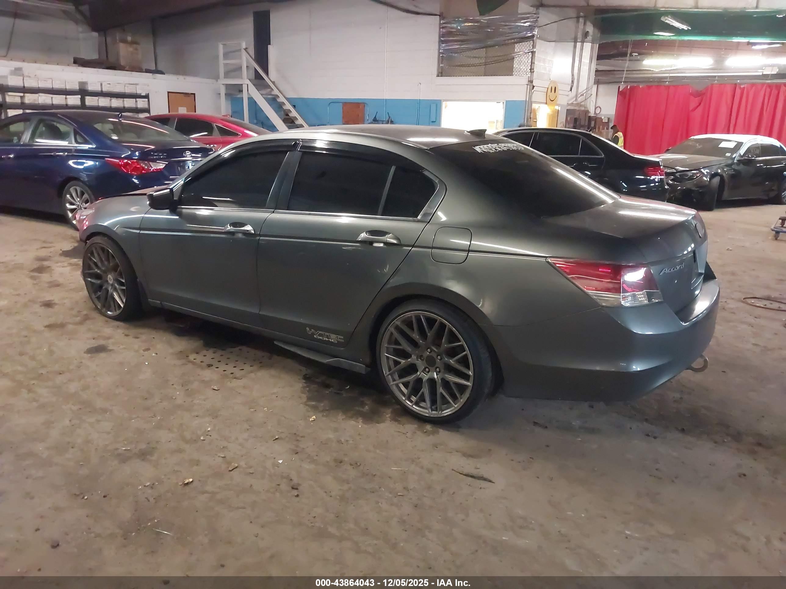 HONDA ACCORD image 3