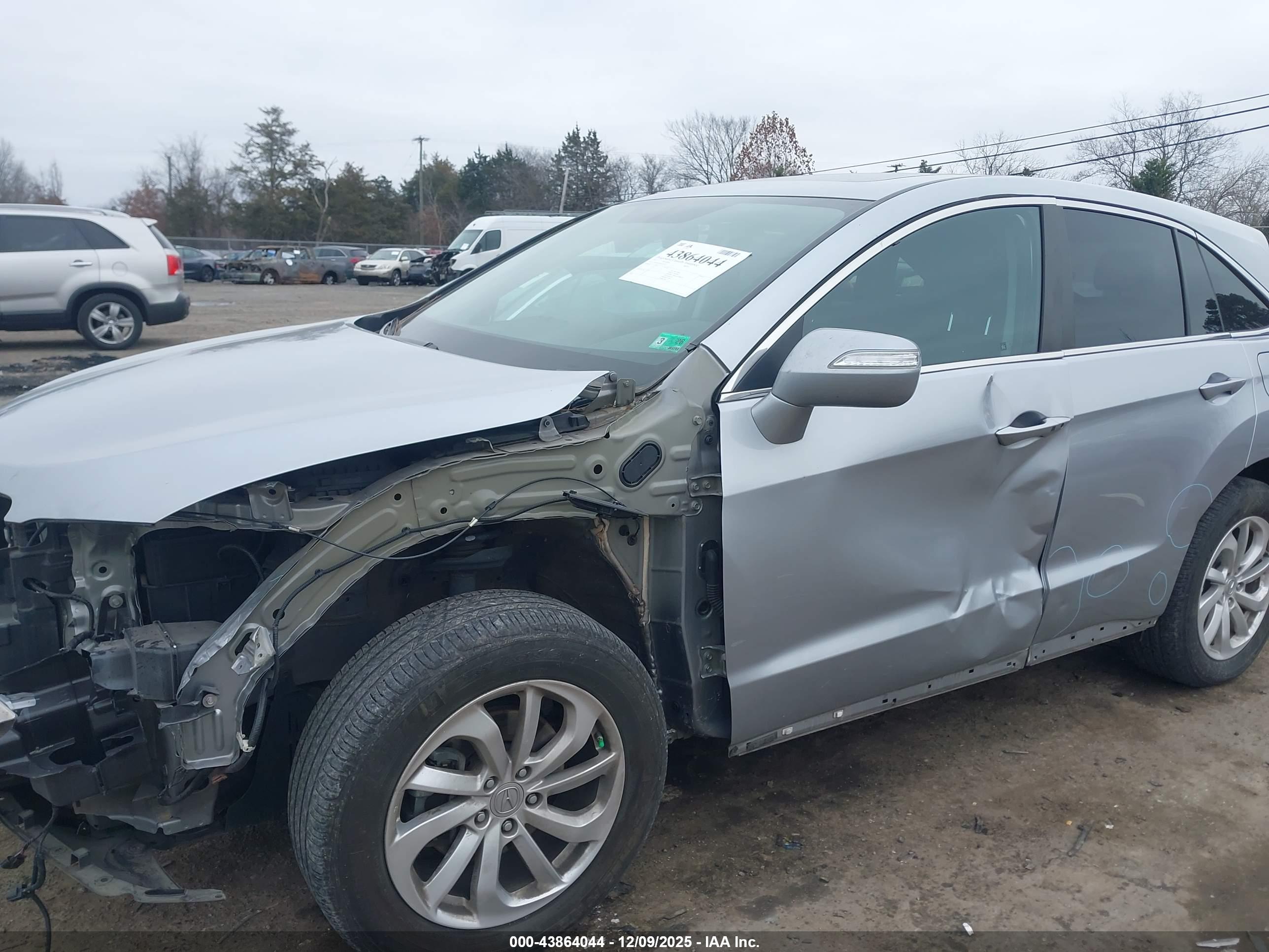 ACURA RDX image 6