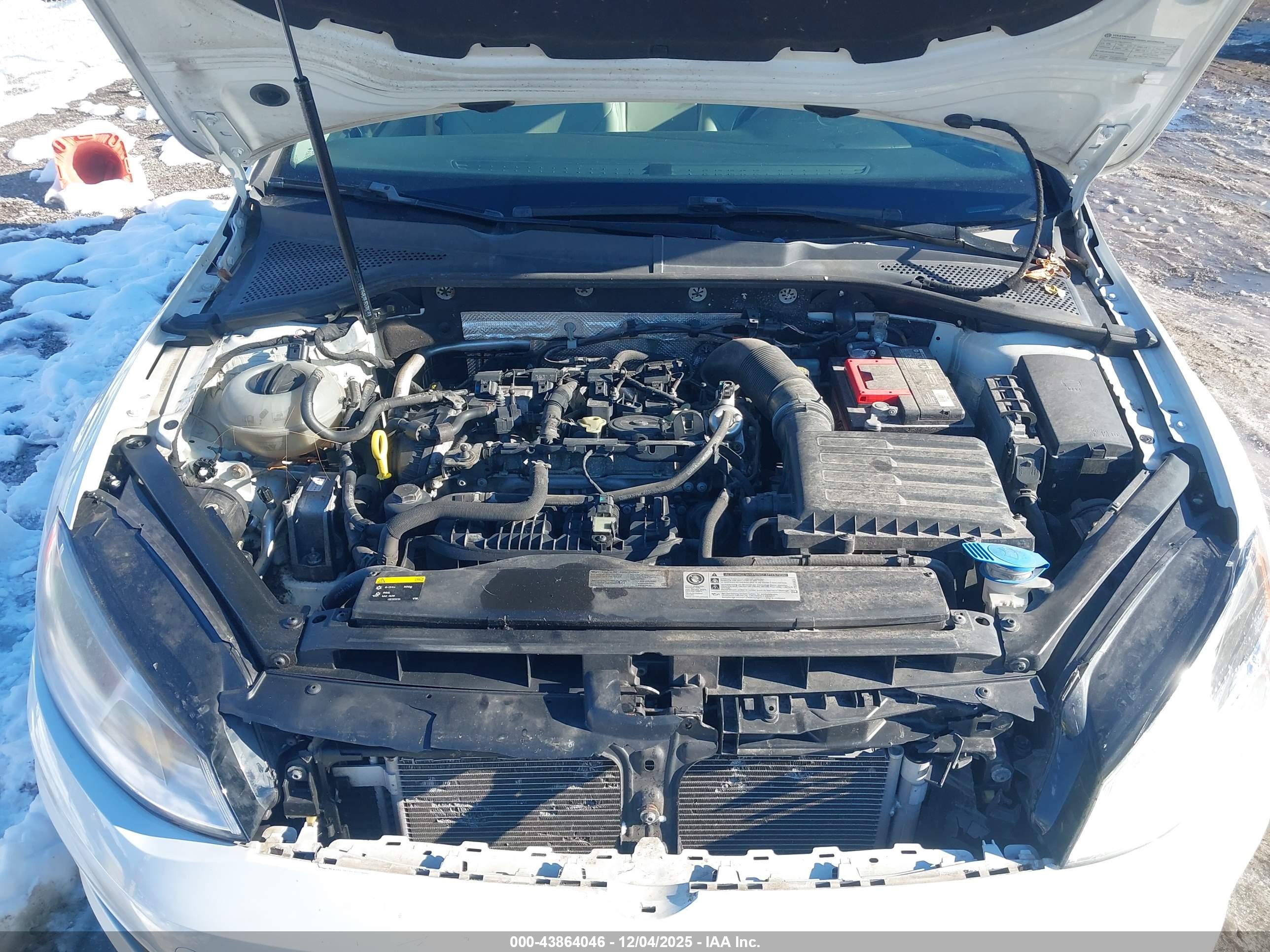 VOLKSWAGEN GOLF image 10