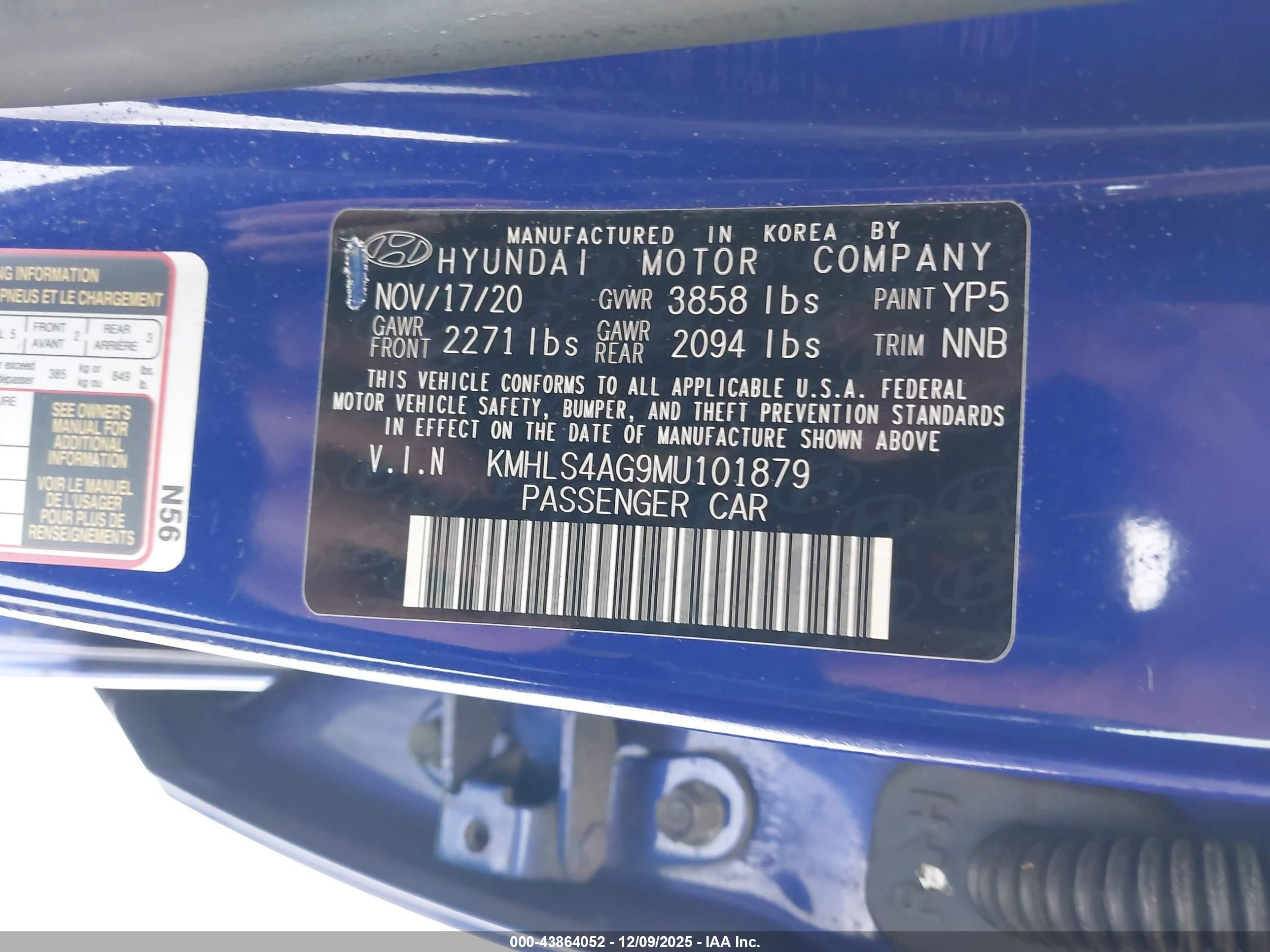 HYUNDAI ELANTRA image 9