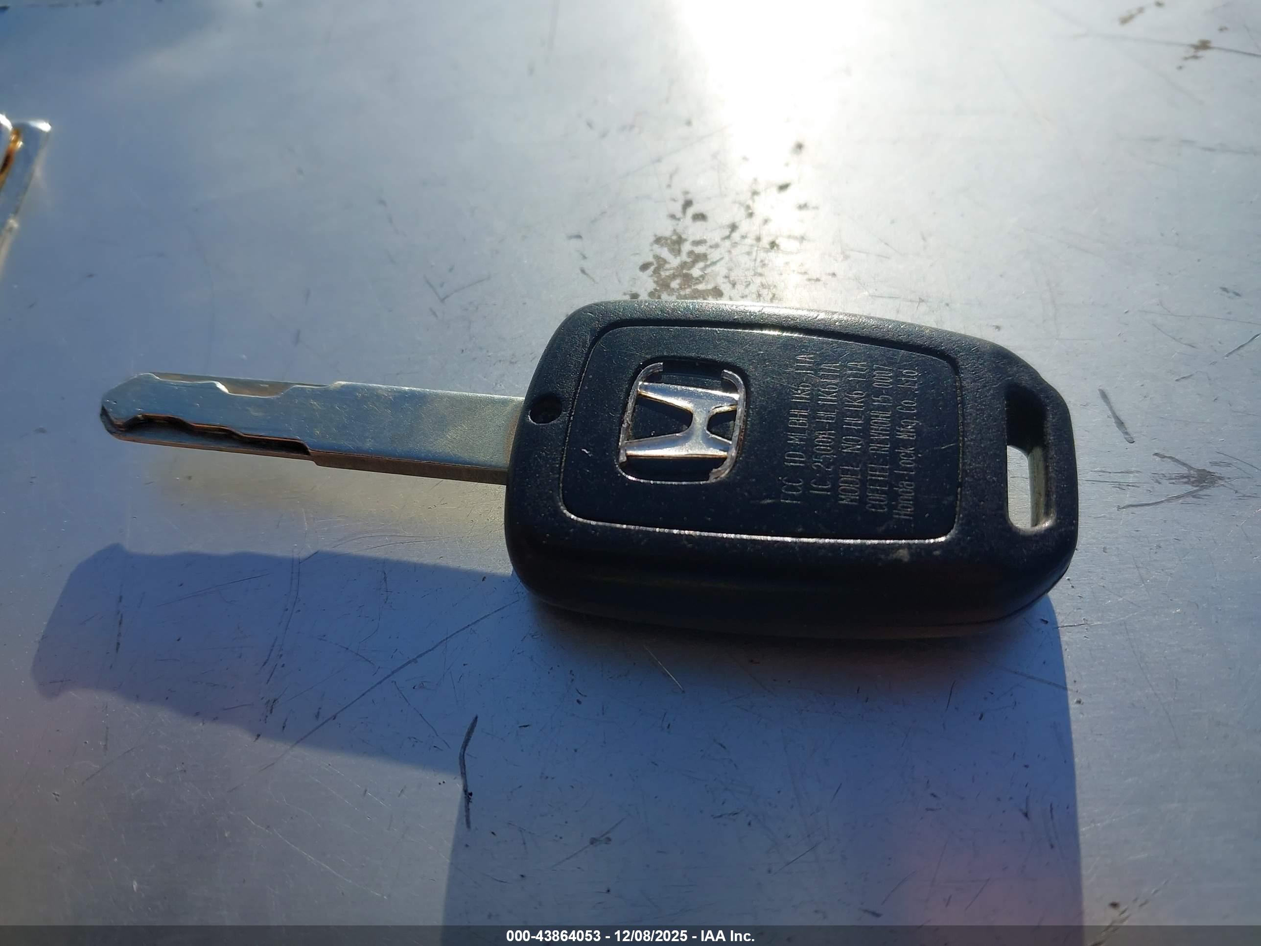 HONDA CIVIC image 11