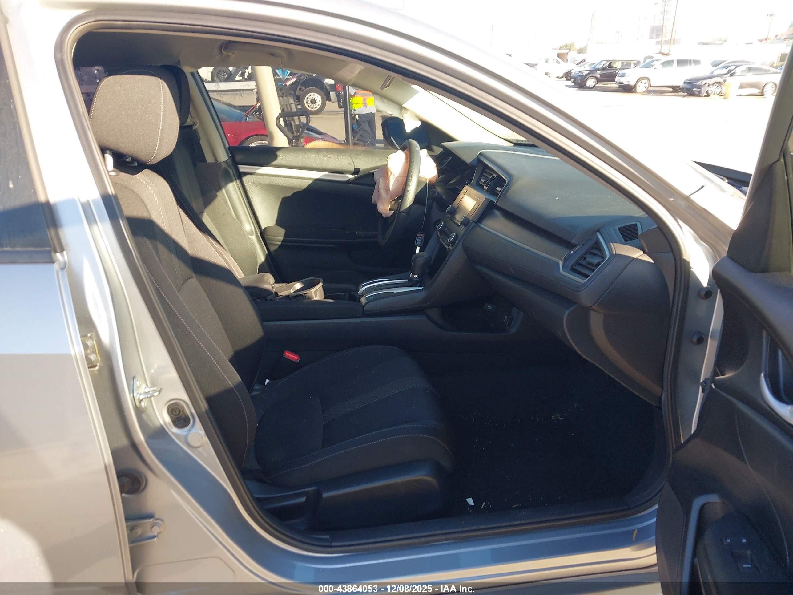 HONDA CIVIC image 5