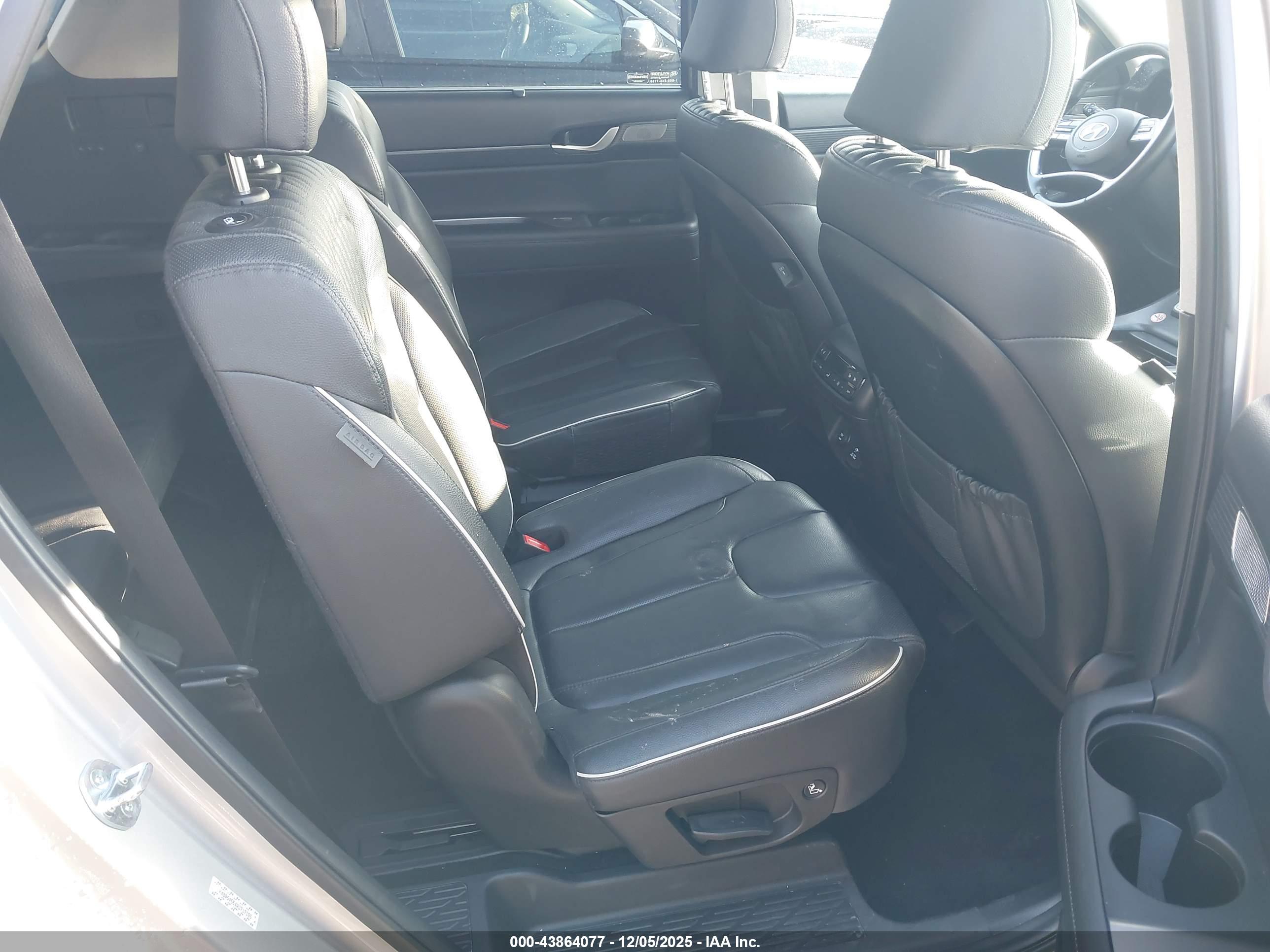 HYUNDAI PALISADE image 8