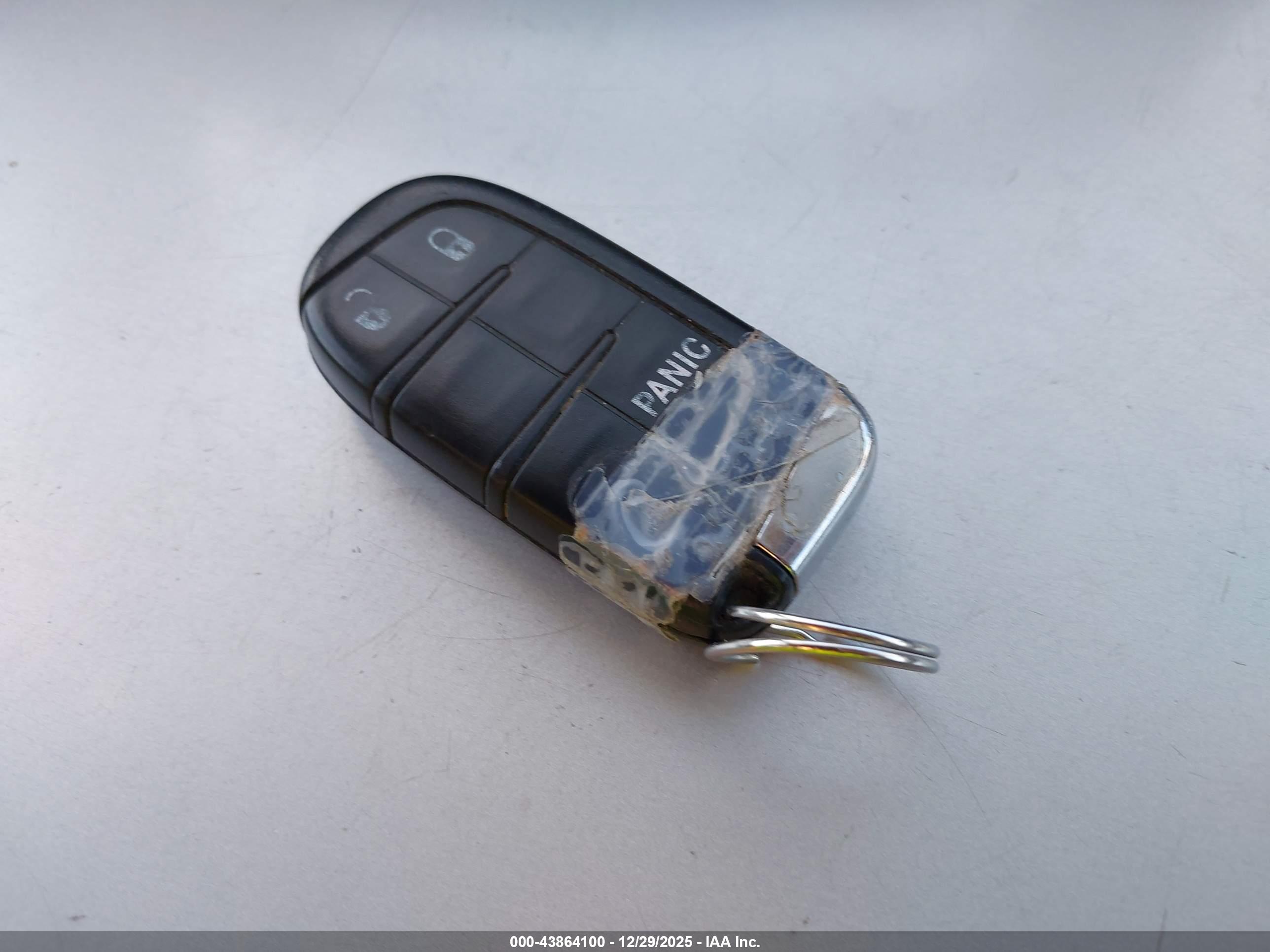 JEEP RENEGADE image 11