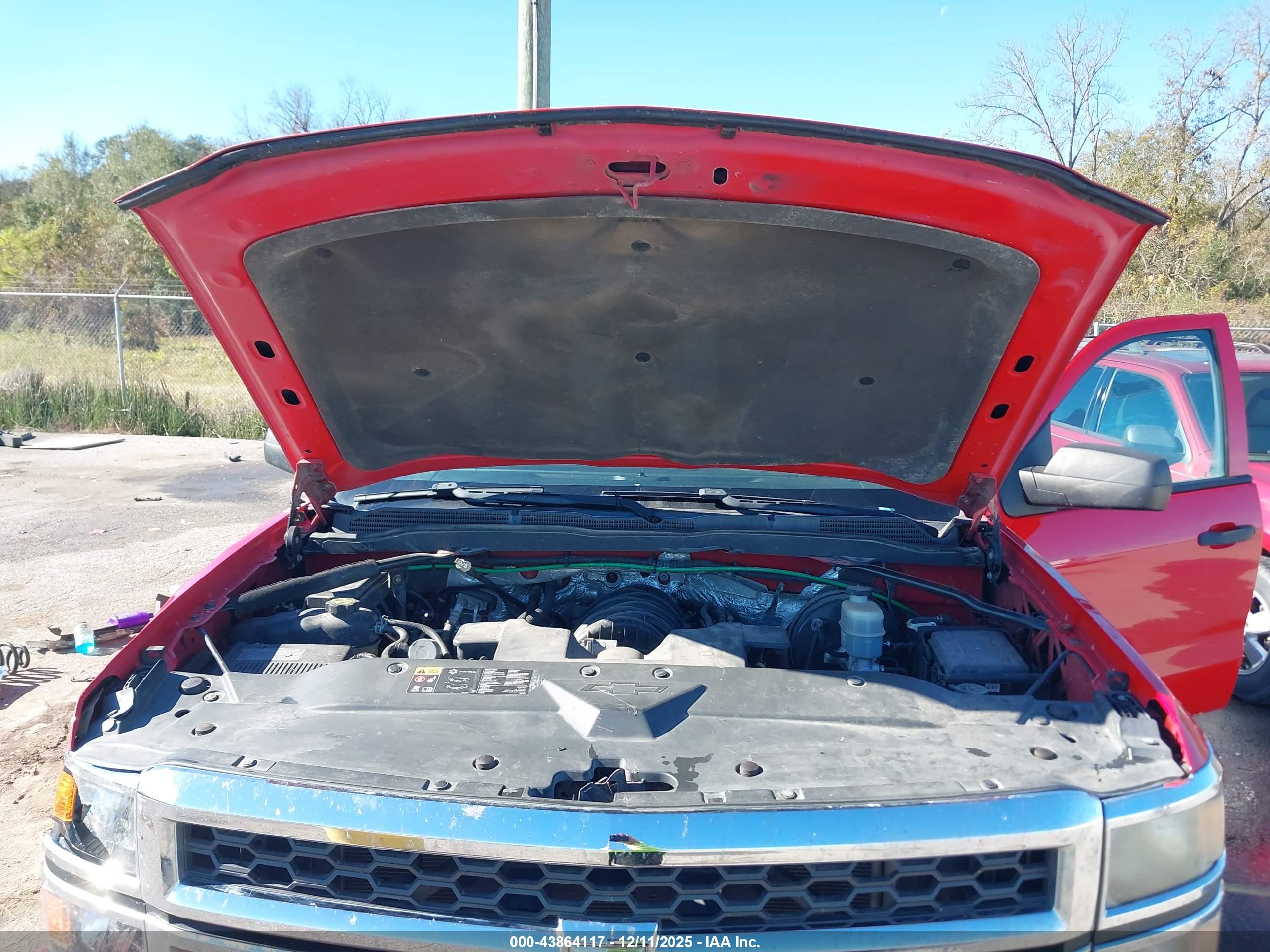 CHEVROLET SILVERADO image 10