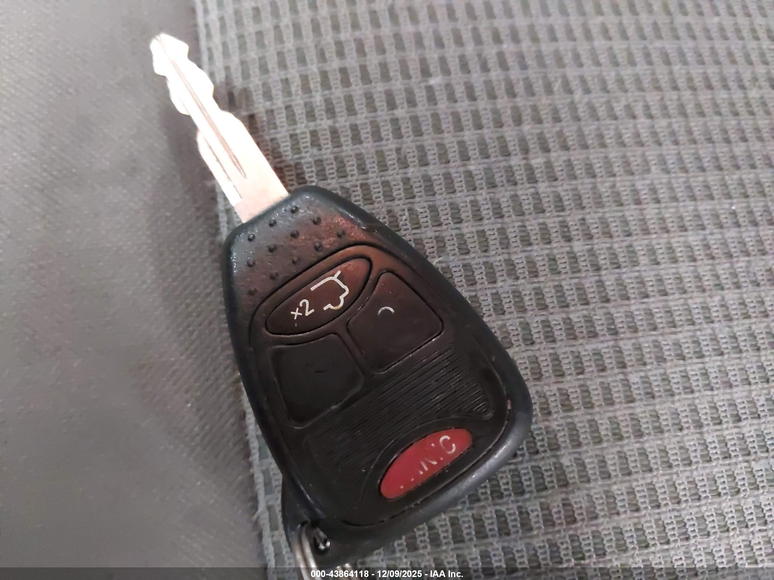JEEP LIBERTY image 11