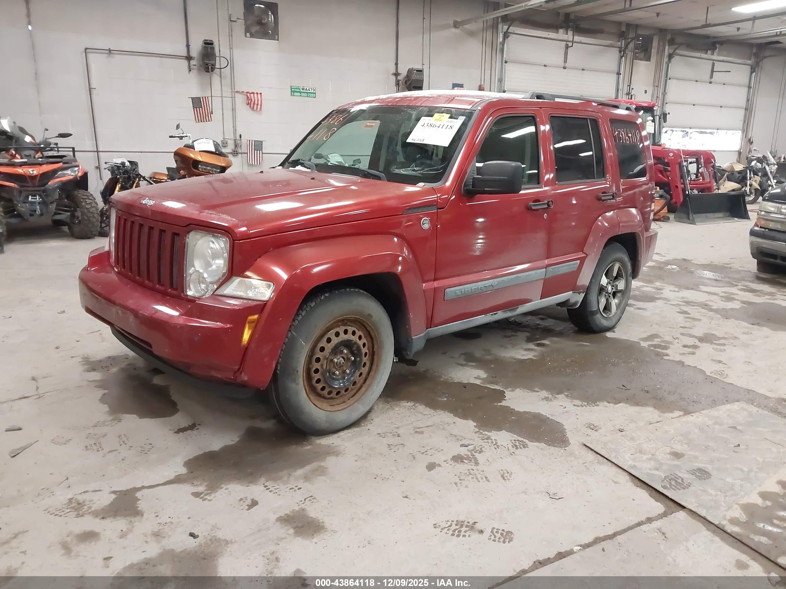 JEEP LIBERTY image 2