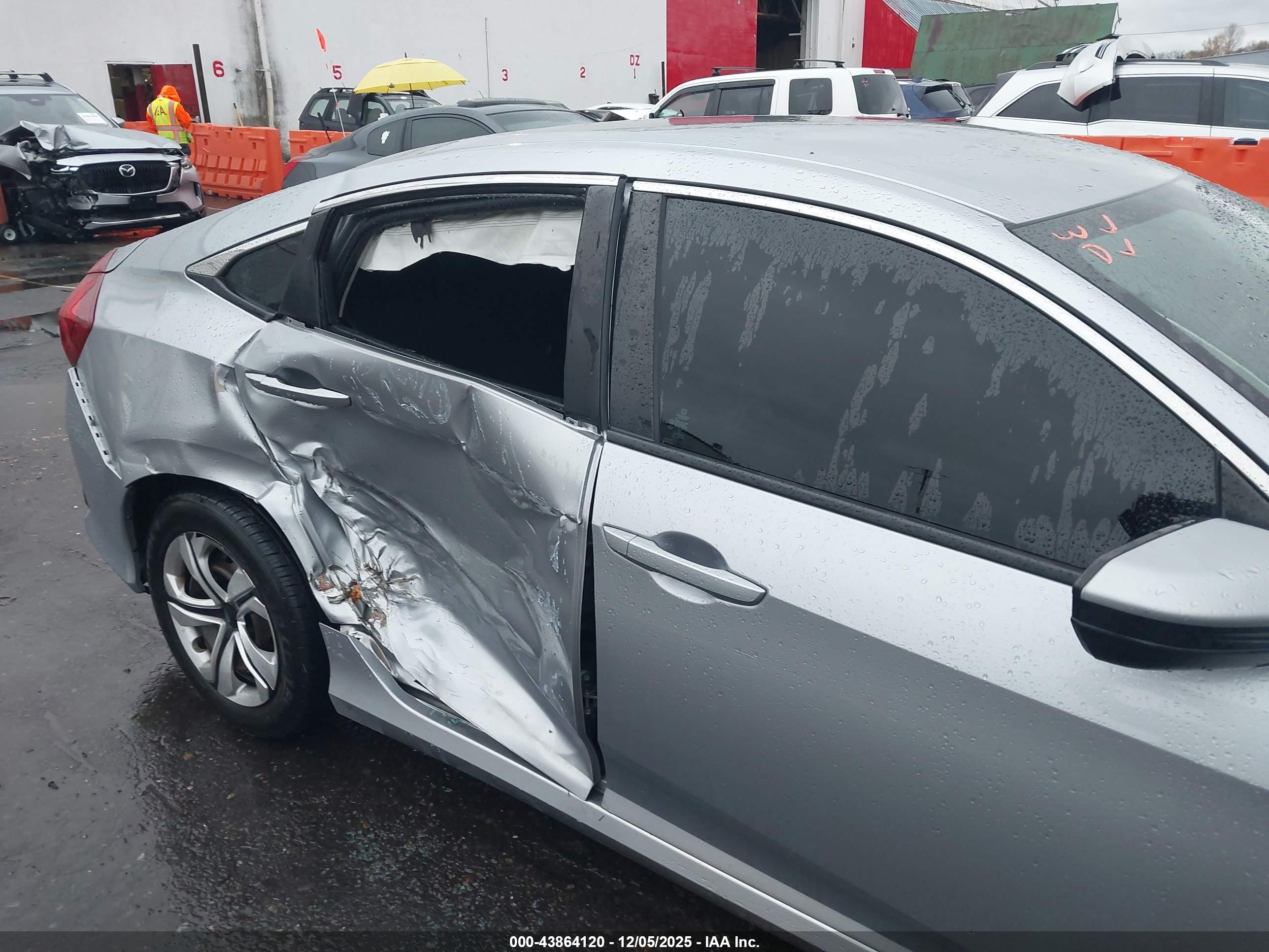 HONDA CIVIC image 6